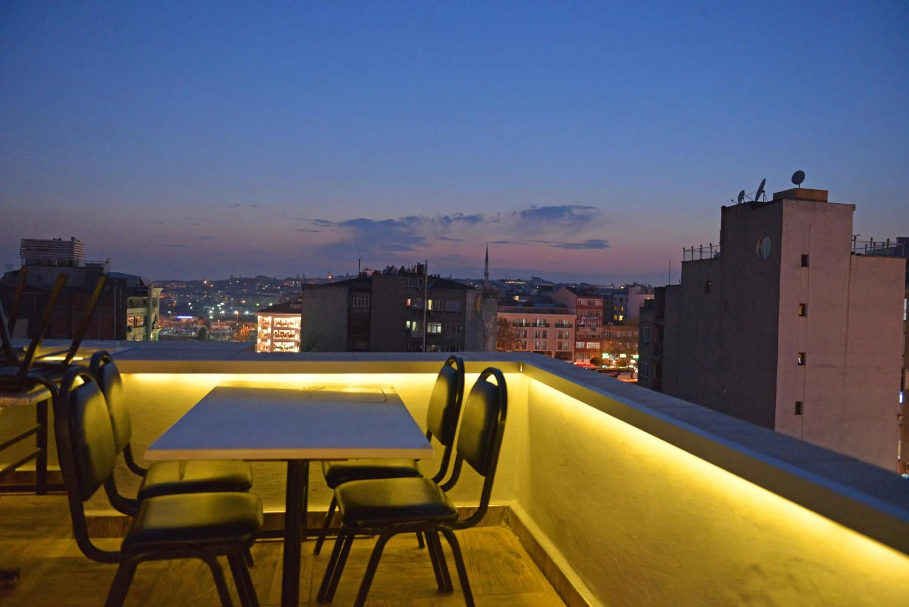 City view in Hotel Marina City