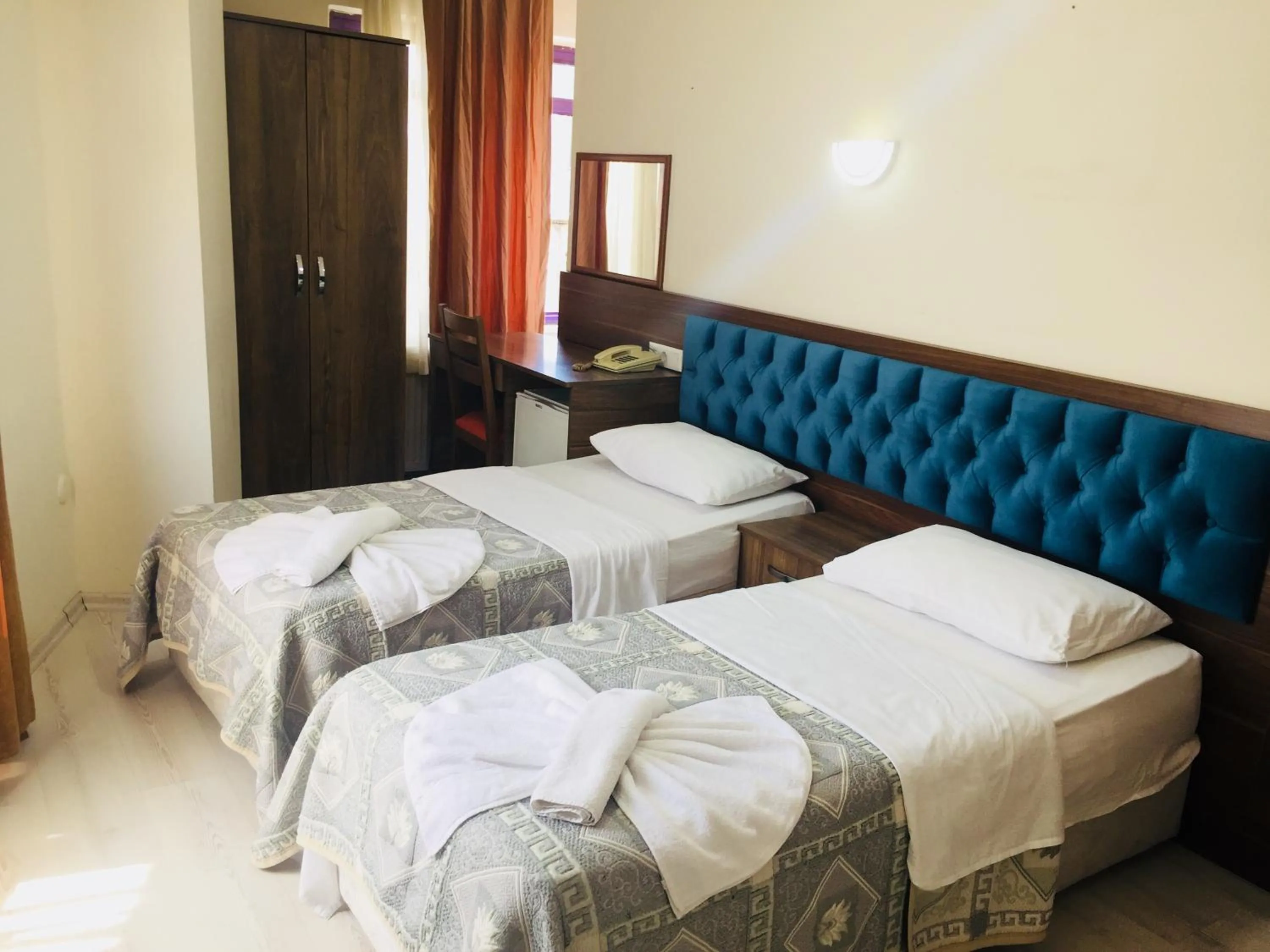 Other, Bed in Hotel Marina City