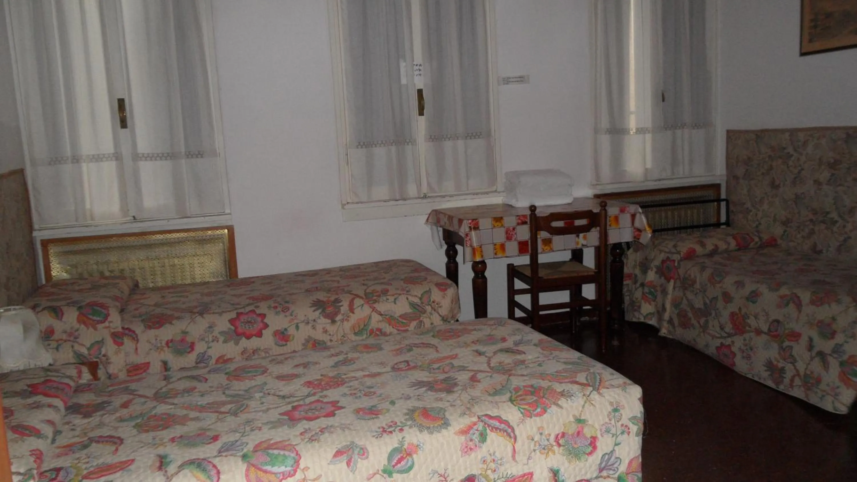 Photo of the whole room in Hotel Locanda Ca' Foscari