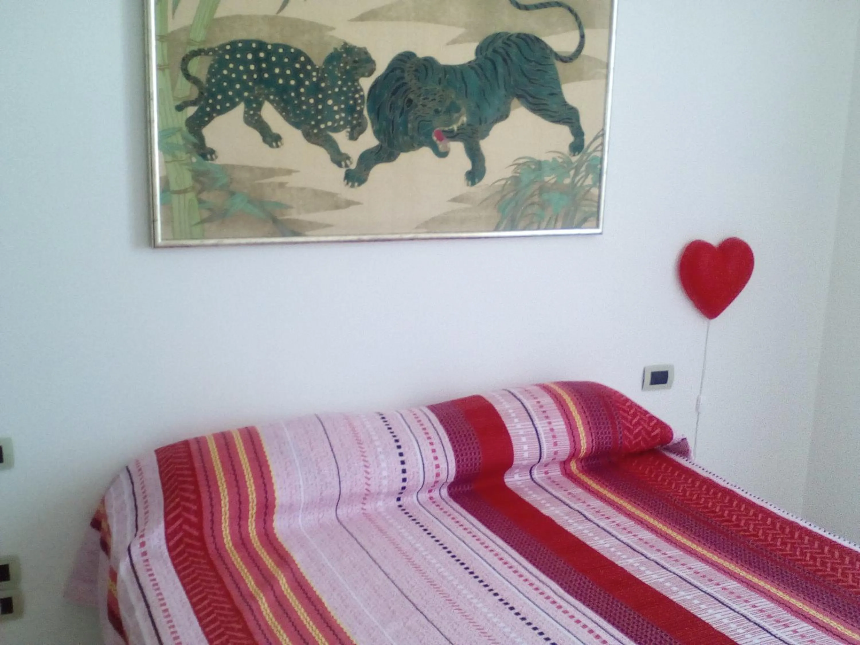 Bed in Sister's love