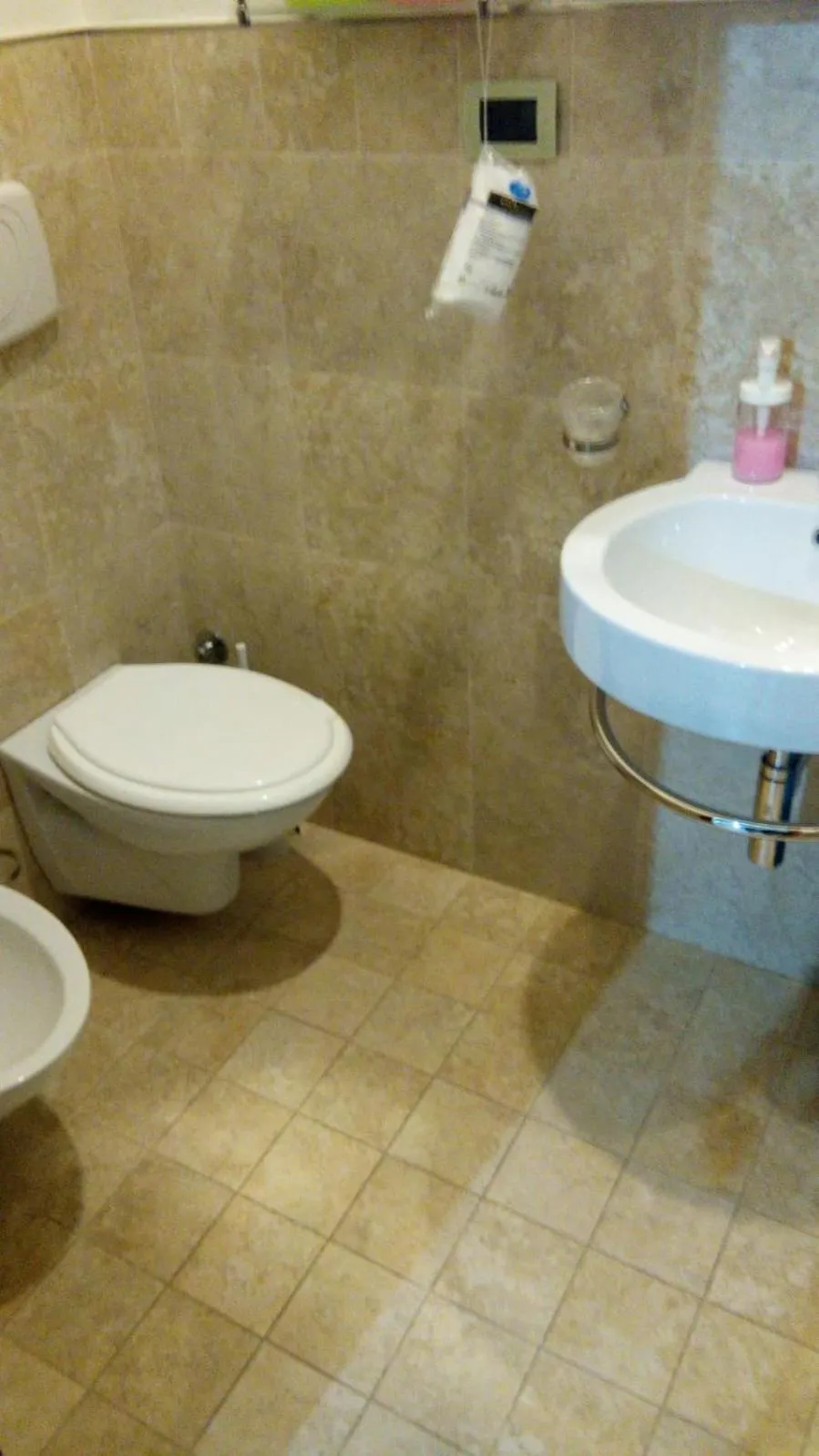 Photo of the whole room in Sister's love