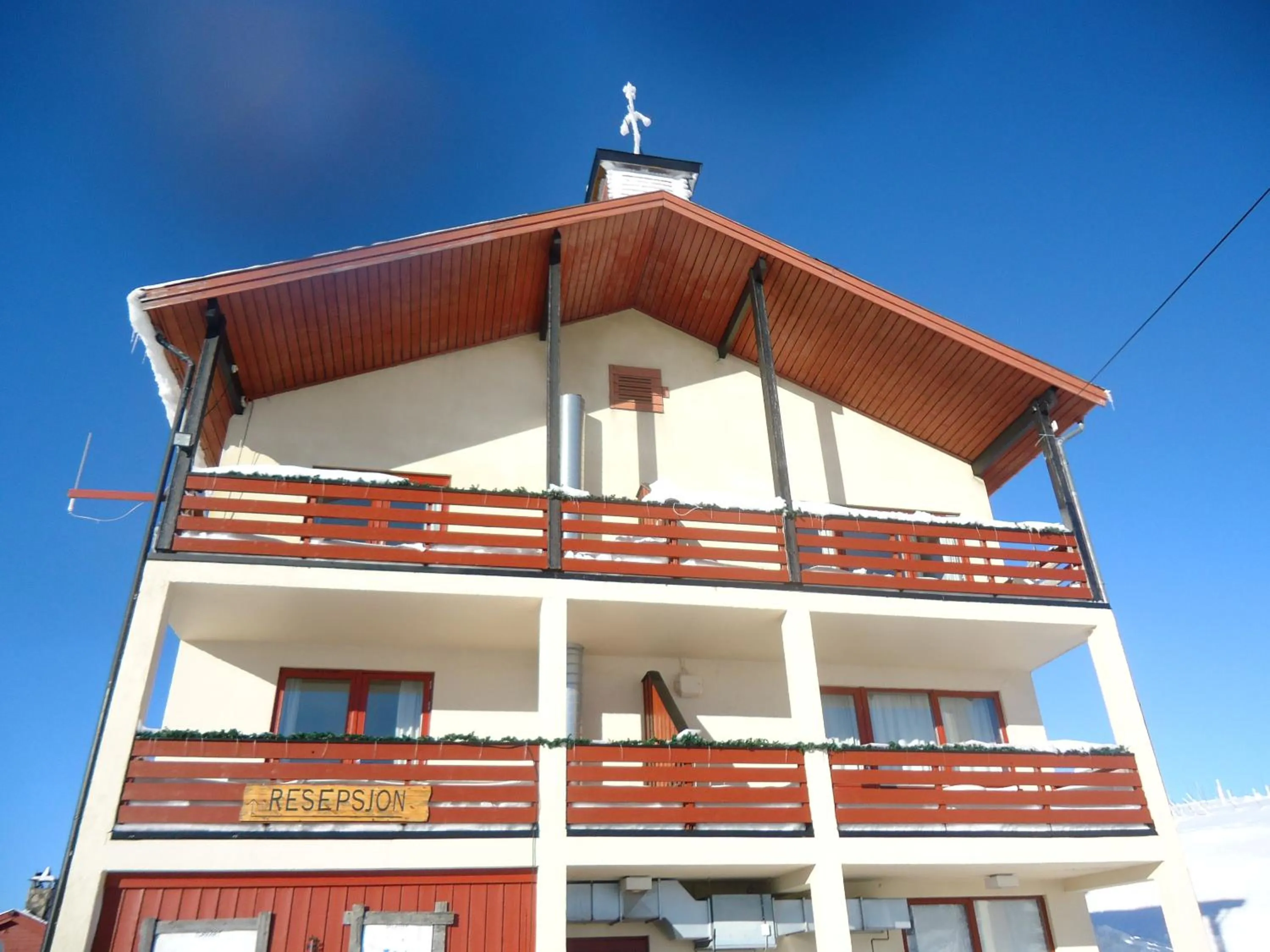 Facade/entrance in Lillehammer Fjellstue og Hytteutleie