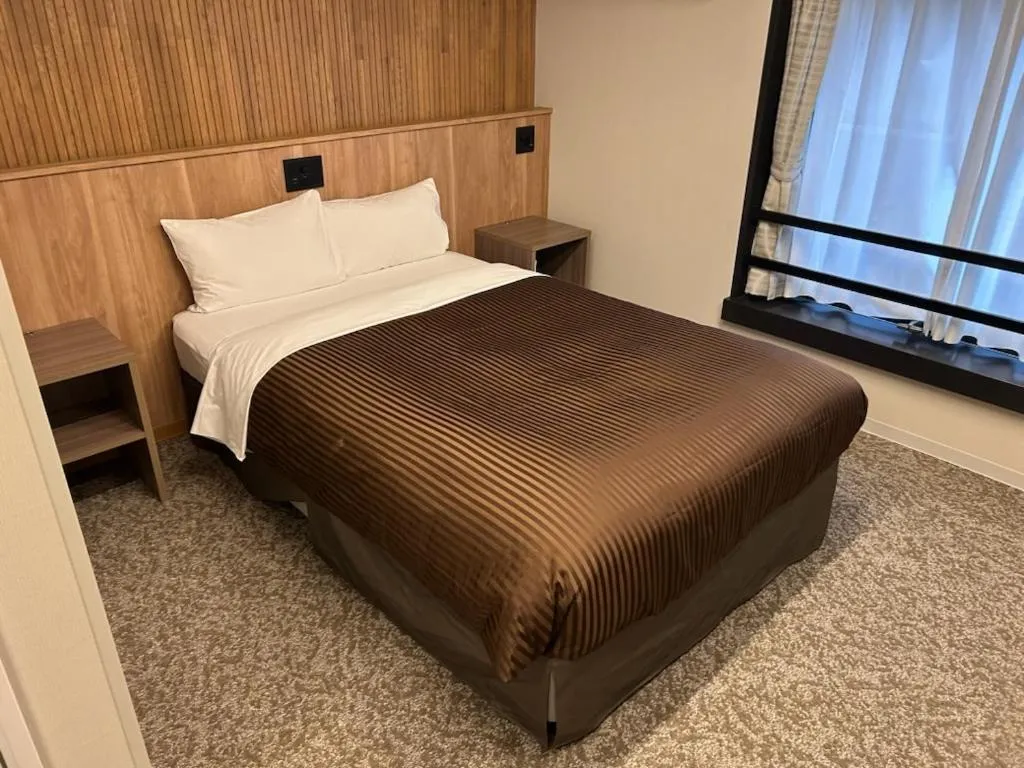 Bed in Belmont Hotel