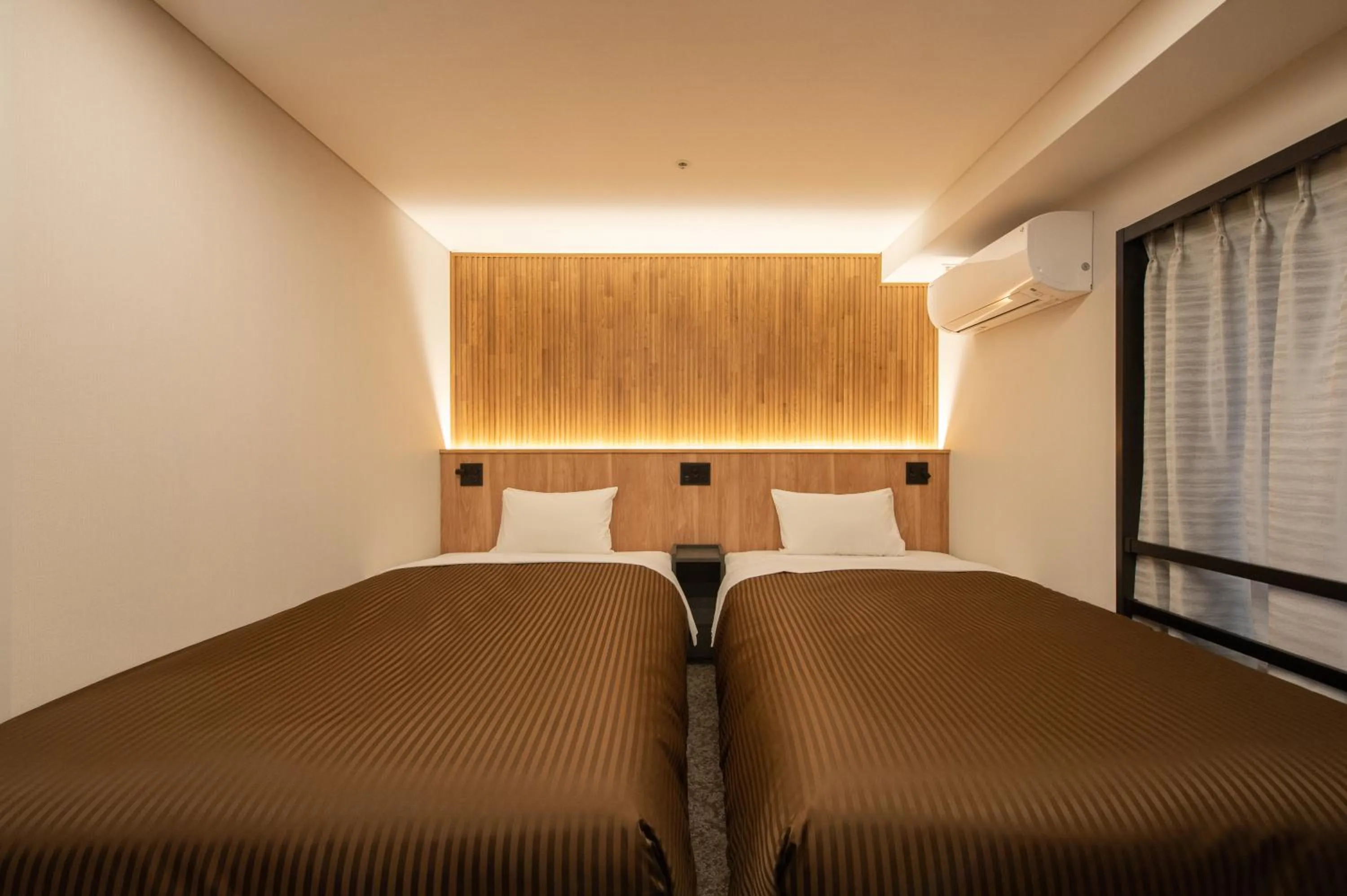 Bed in Belmont Hotel