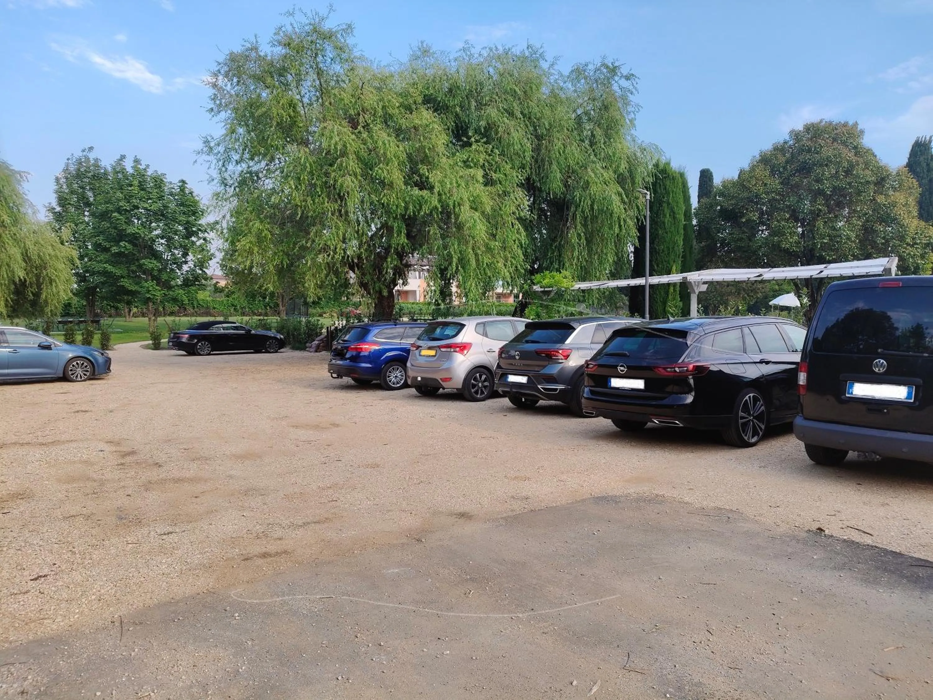 Parking in La Fattoria Apartments