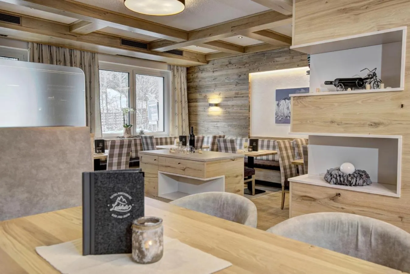 Restaurant/places to eat in Hotel-Restaurant Bike&Snow Lederer