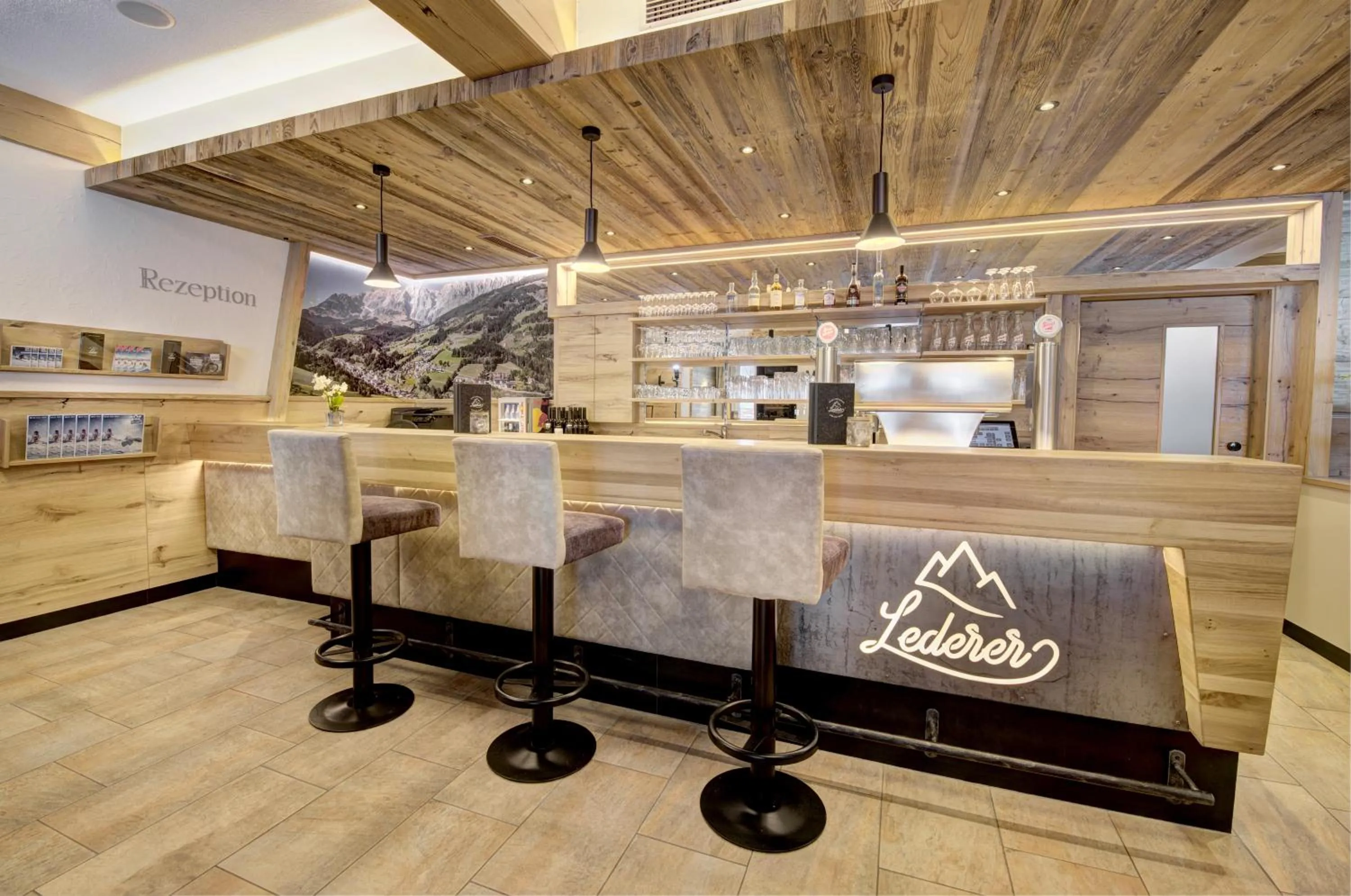 Lobby or reception in Hotel-Restaurant Bike&Snow Lederer