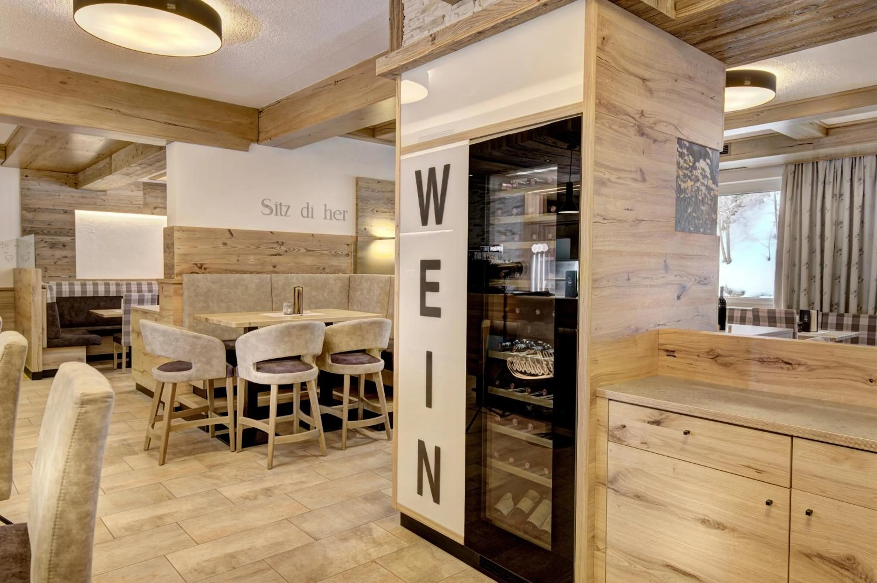 Restaurant/places to eat in Hotel-Restaurant Bike&Snow Lederer