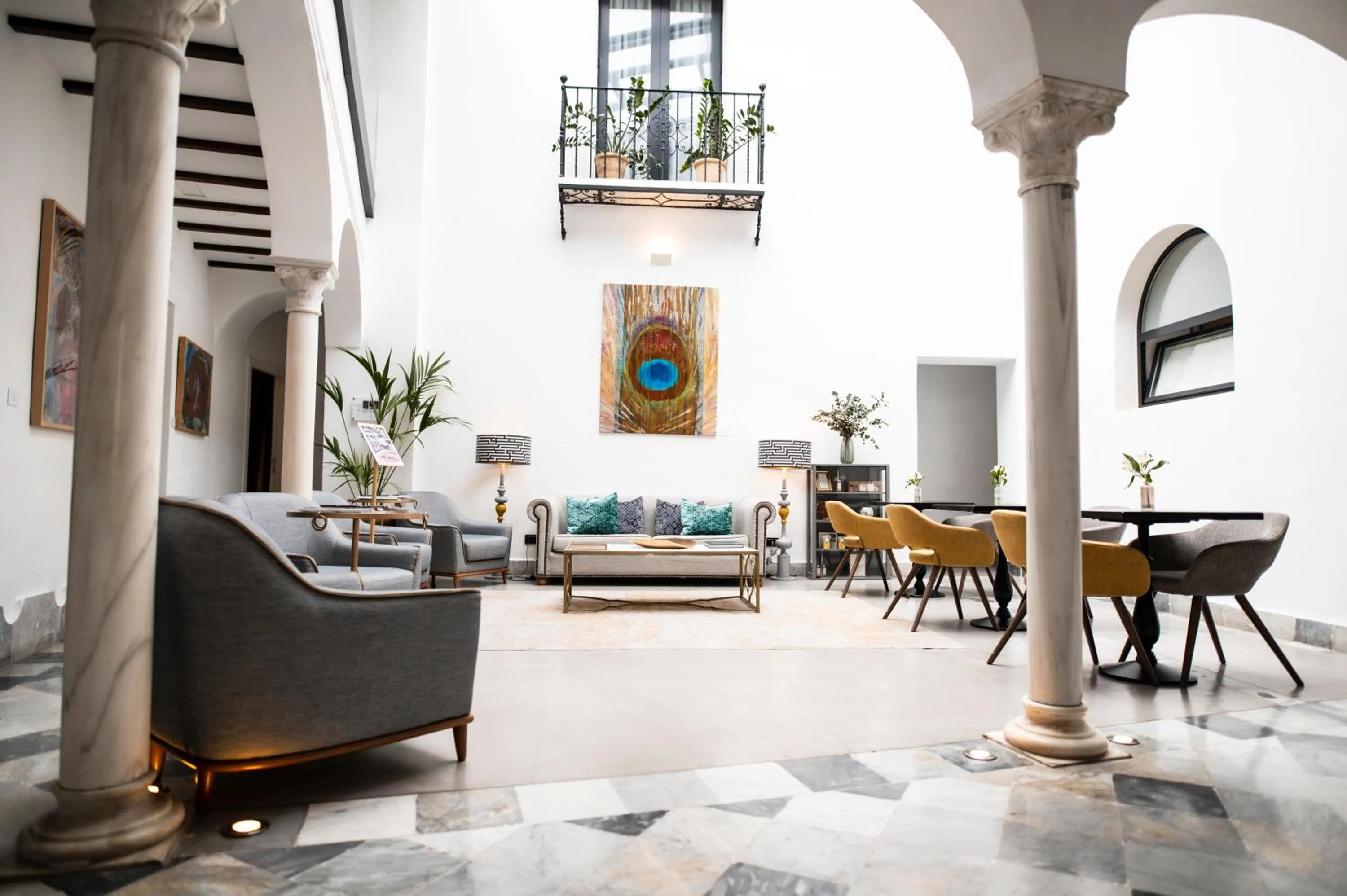 Living room in Legado Alcazar Hotel