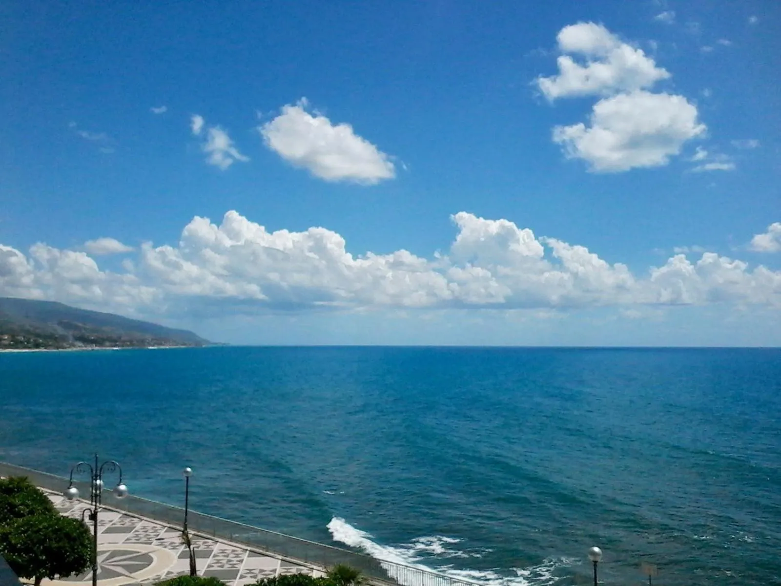 Natural landscape in AmoRosita