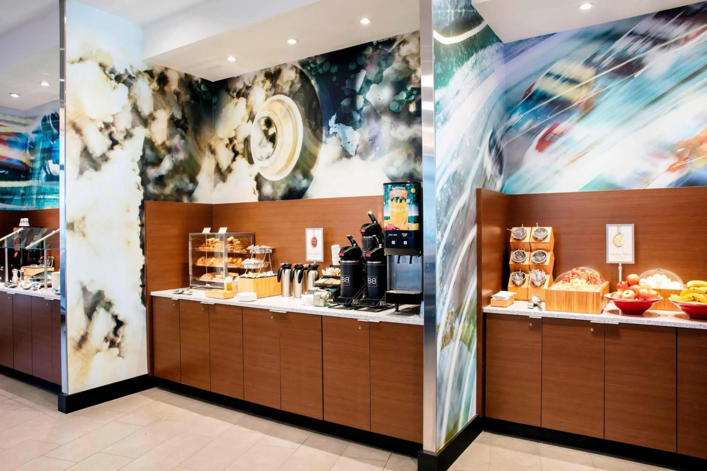 Breakfast in Fairfield Inn & Suites by Marriott Daytona Beach Speedway/Airport