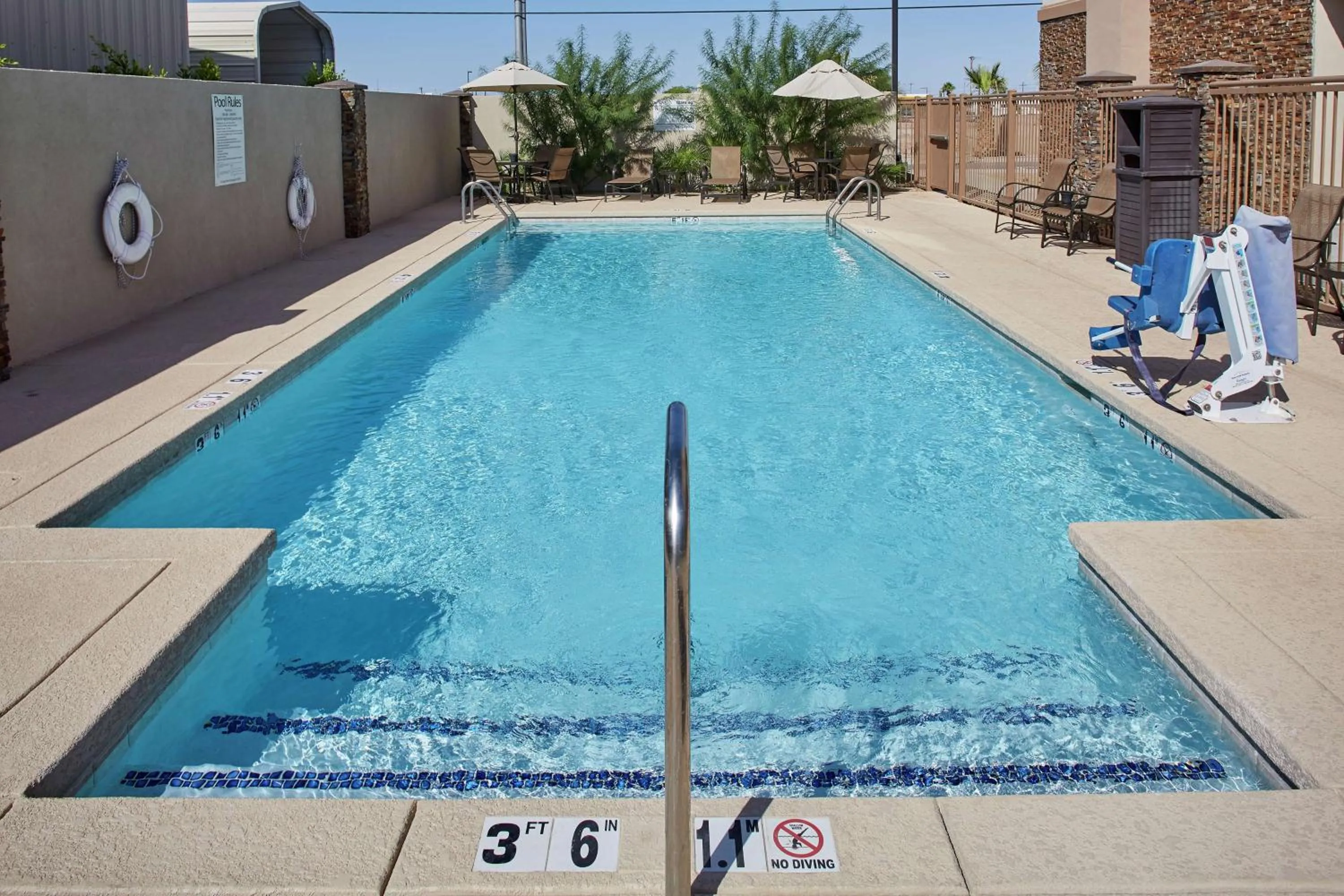 Pool view in Hampton Inn Parker, AZ