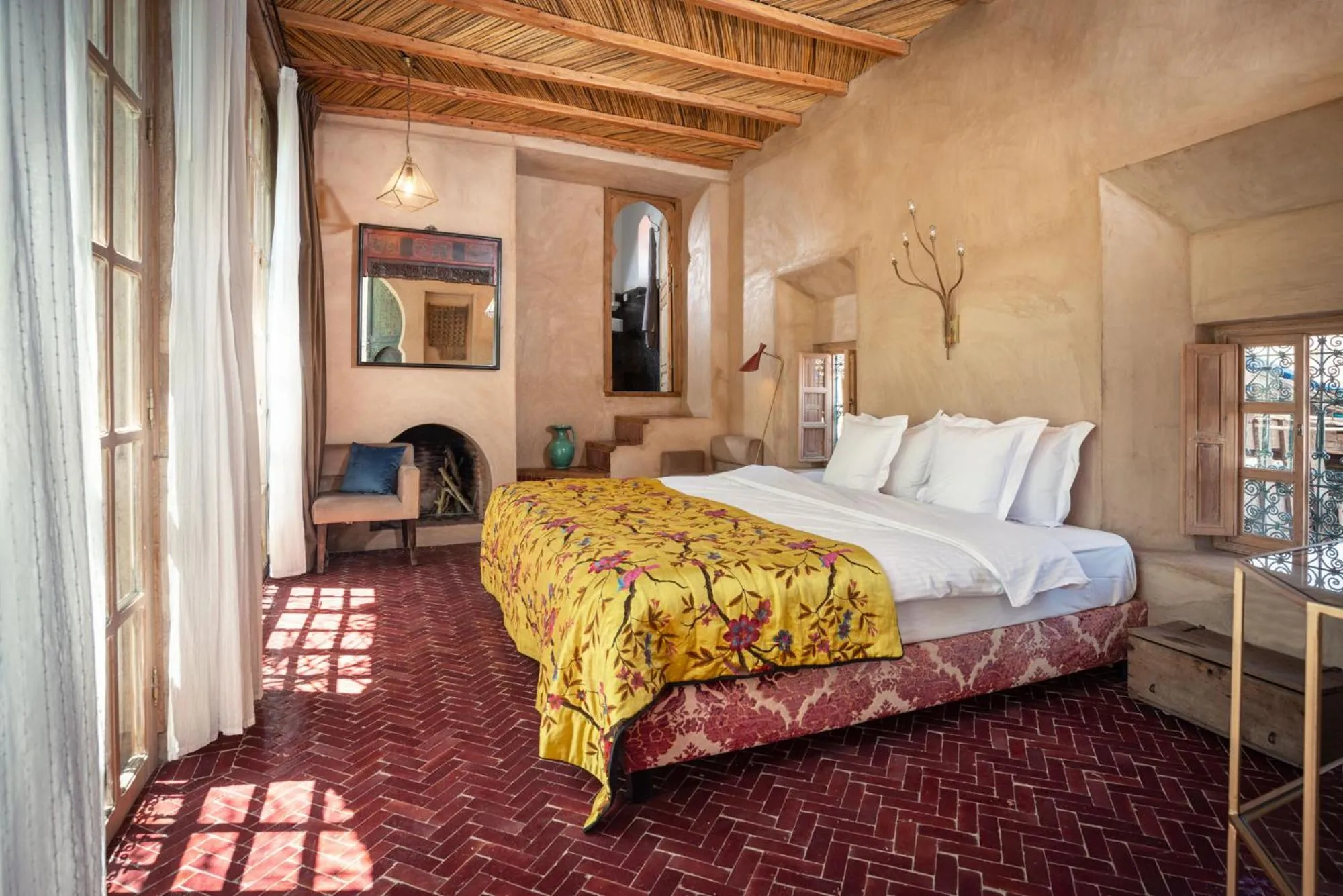 Bedroom, Bed in Riad Kbour & Chou