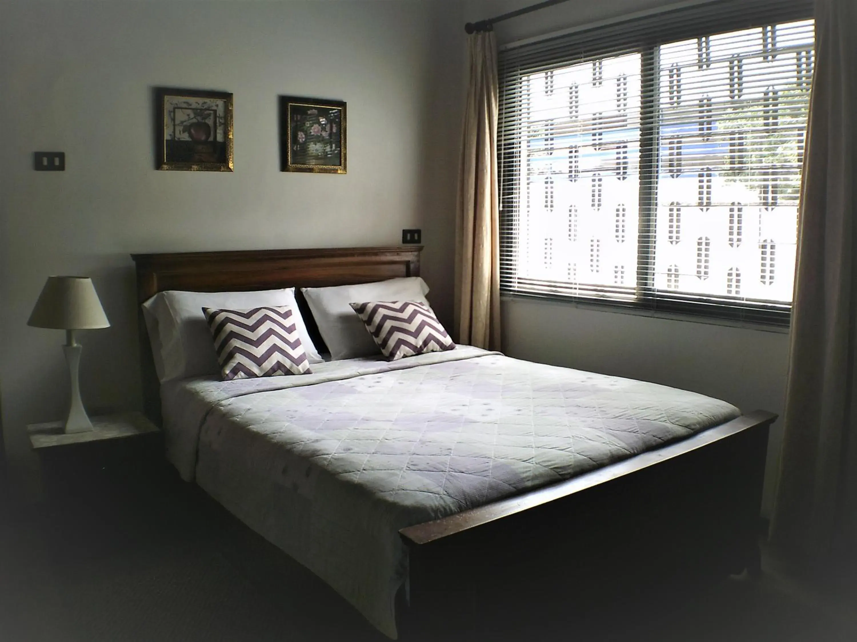 Single Room - single occupancy in Lavender Lodge Hotel Single Room - single occupancy in Lavender Lodge Hotel