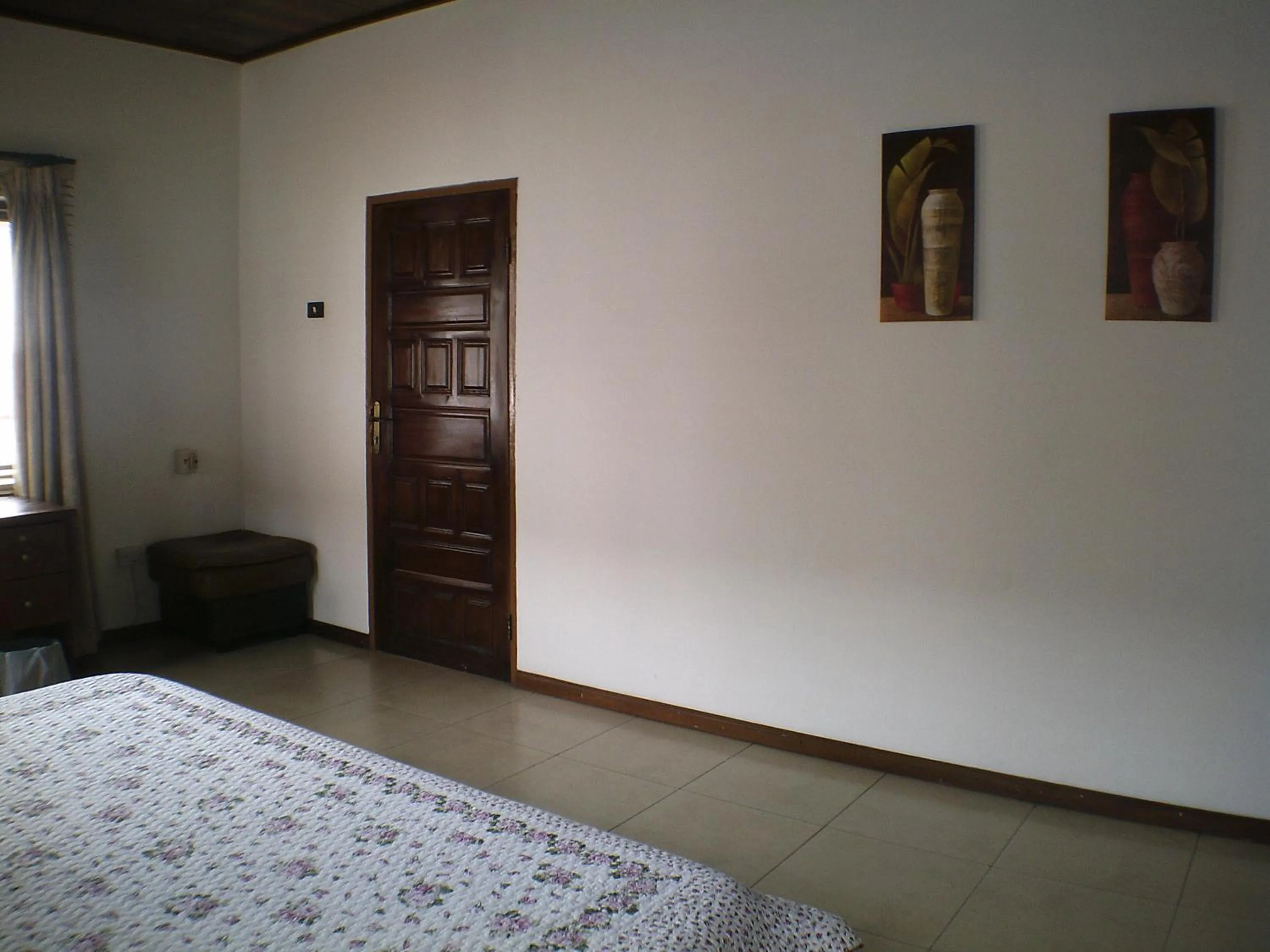 Bed in Lavender Lodge Hotel