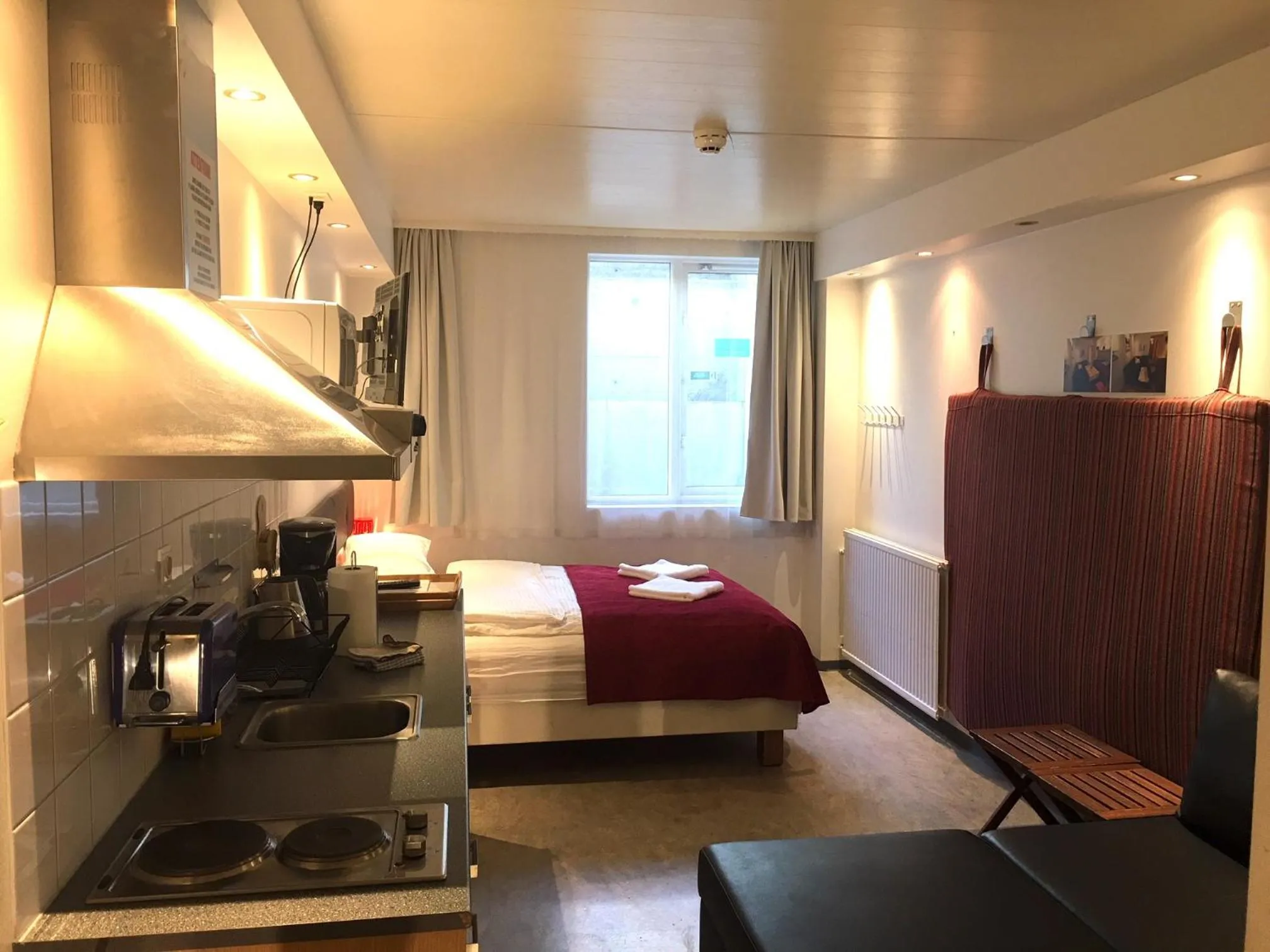 Bed in Downtown Reykjavík Apartments