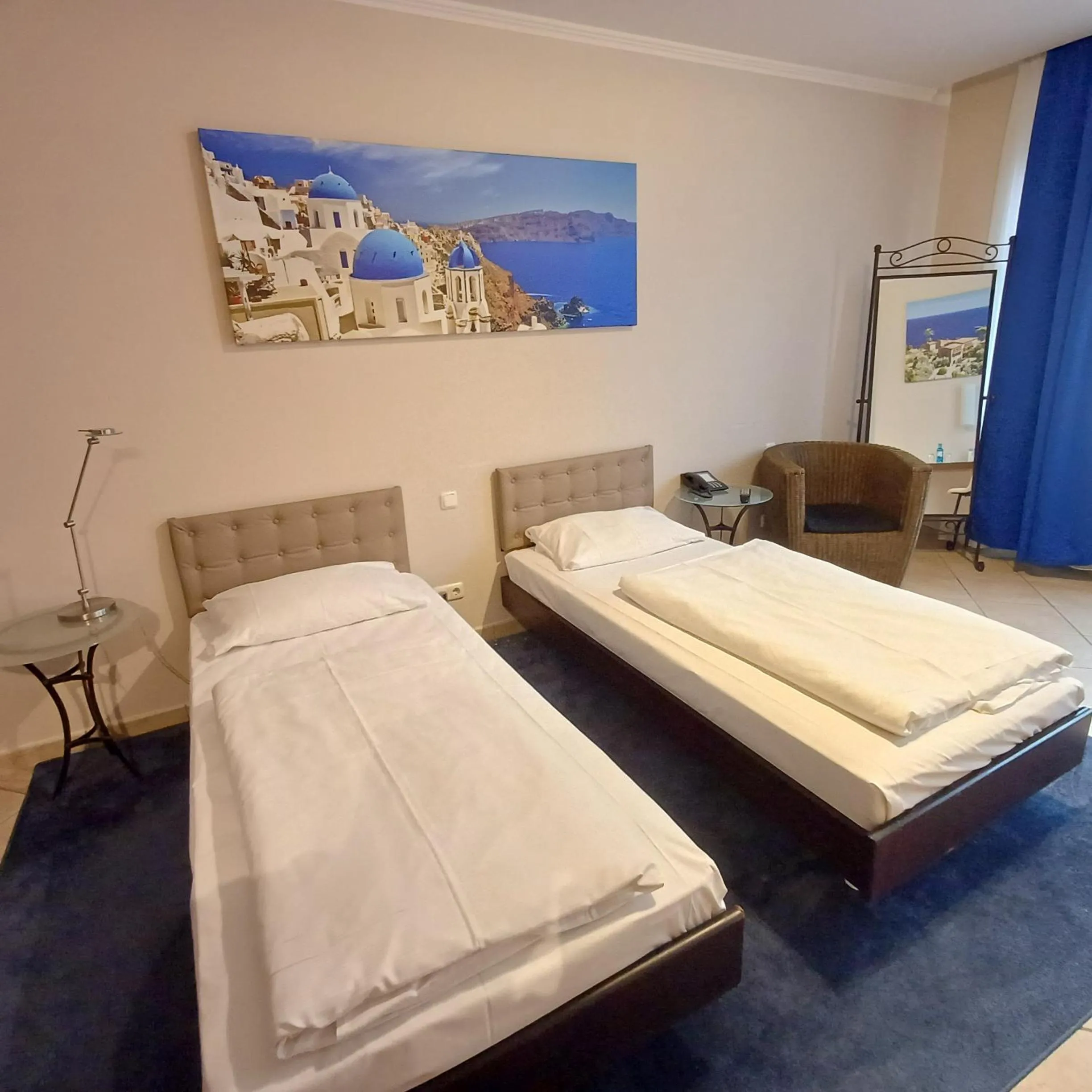 Bed in TRIP INN PostHotel Düren