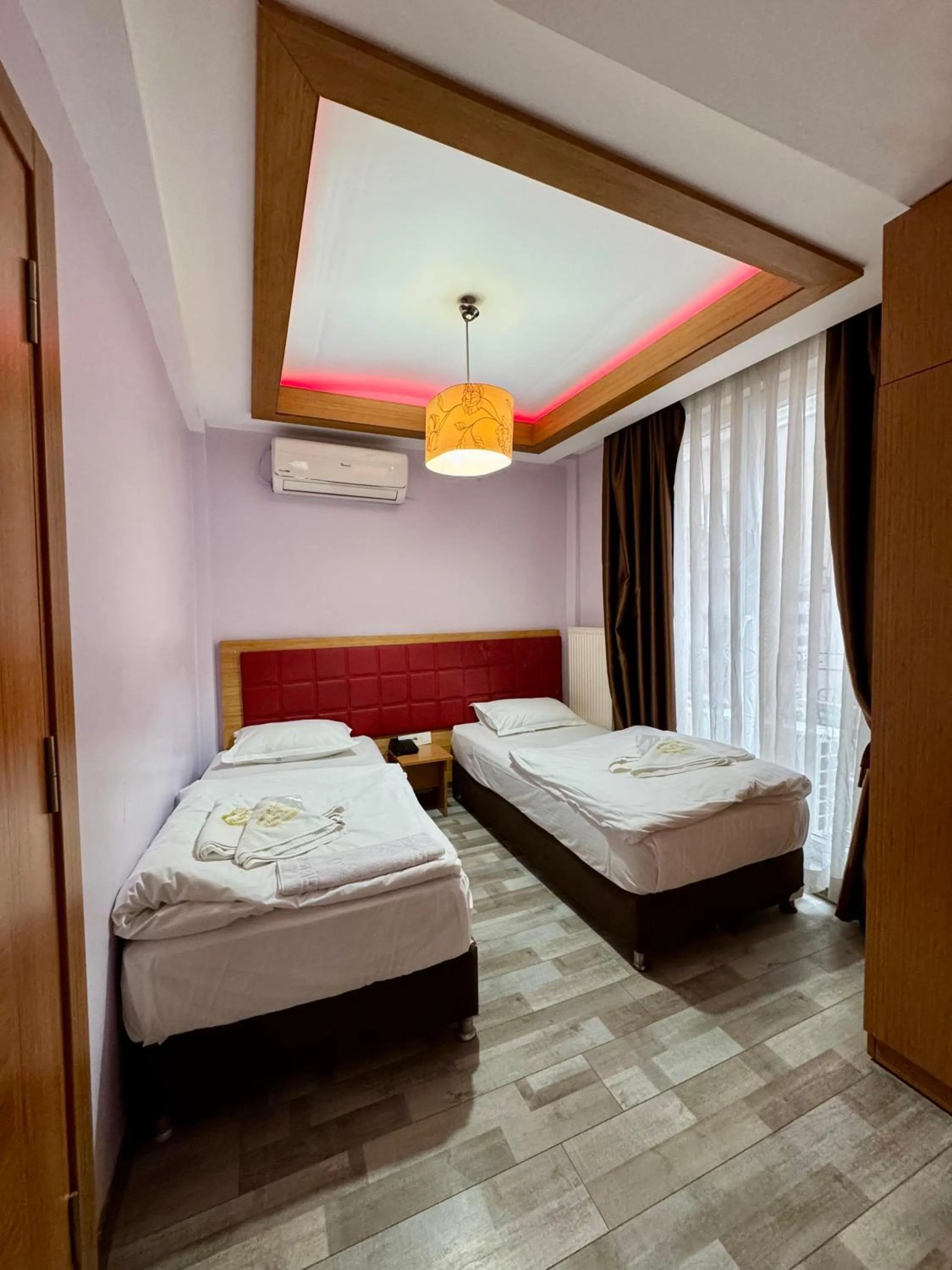 Bed in Gulhane Corner Hotel