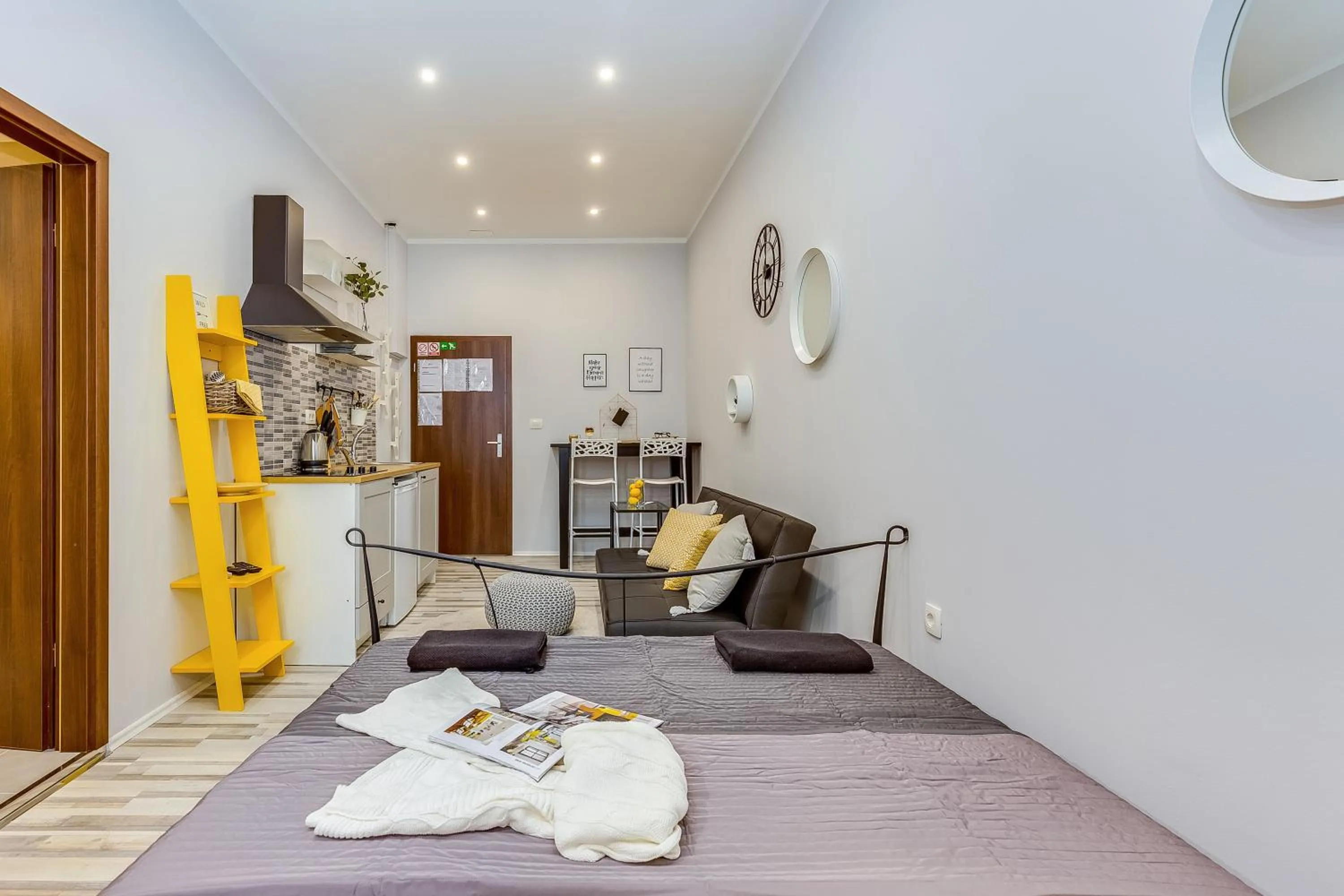 TV and multimedia in Main Square studios