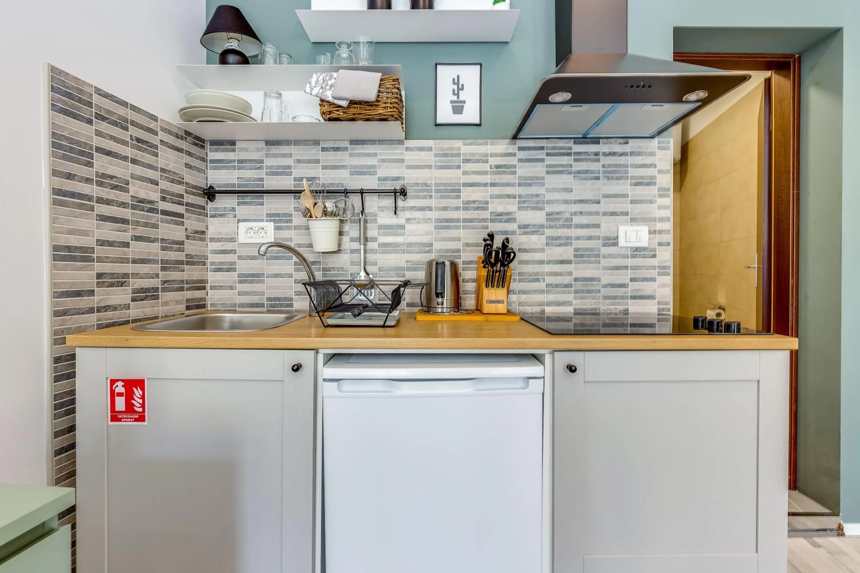 Coffee/tea facilities in Main Square studios