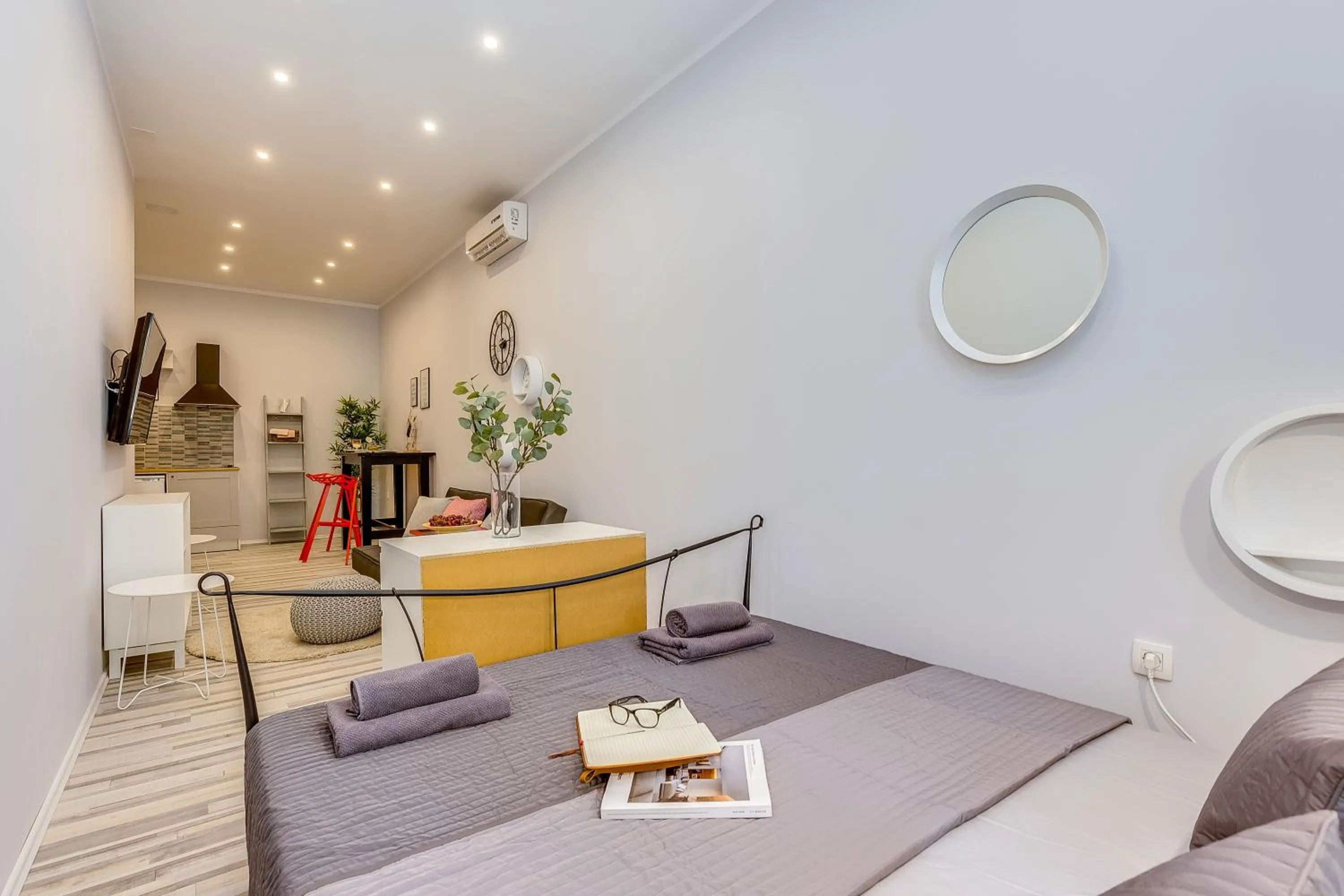 Bathroom in Main Square studios