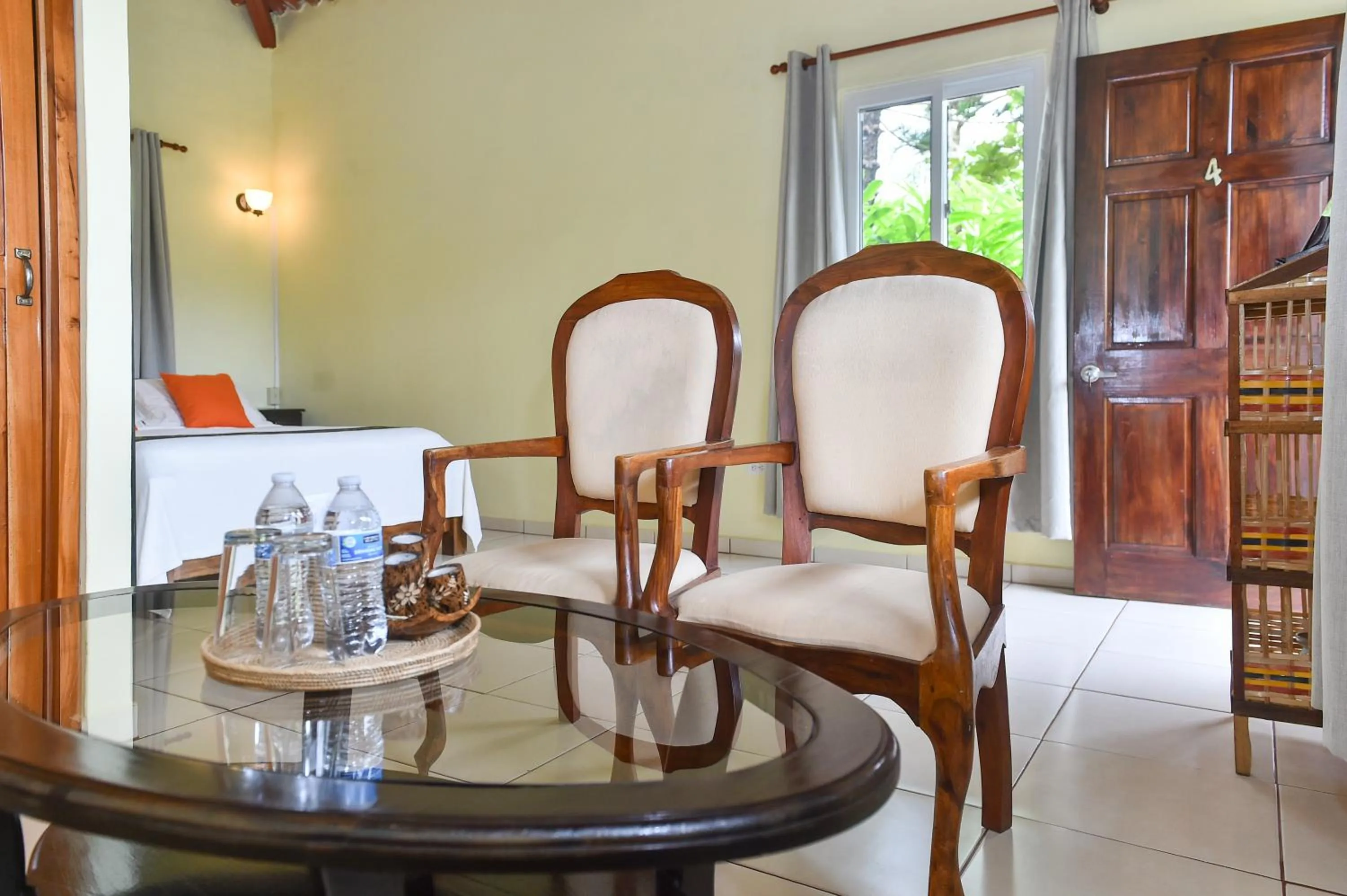 Seating area in Hotel Anachoreo