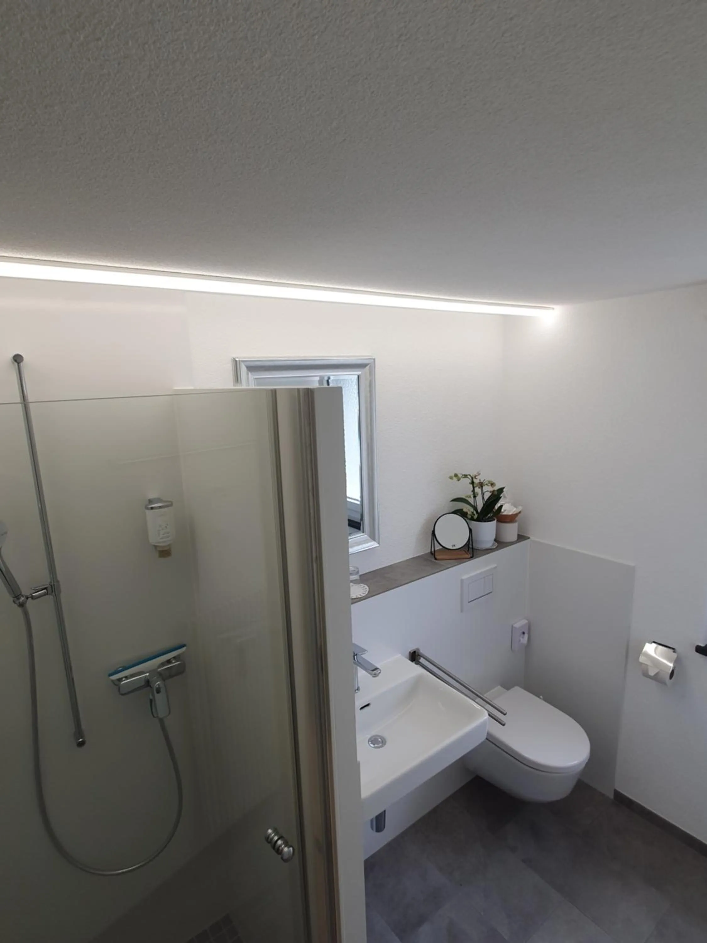 Bathroom in BnB Haus Weibel