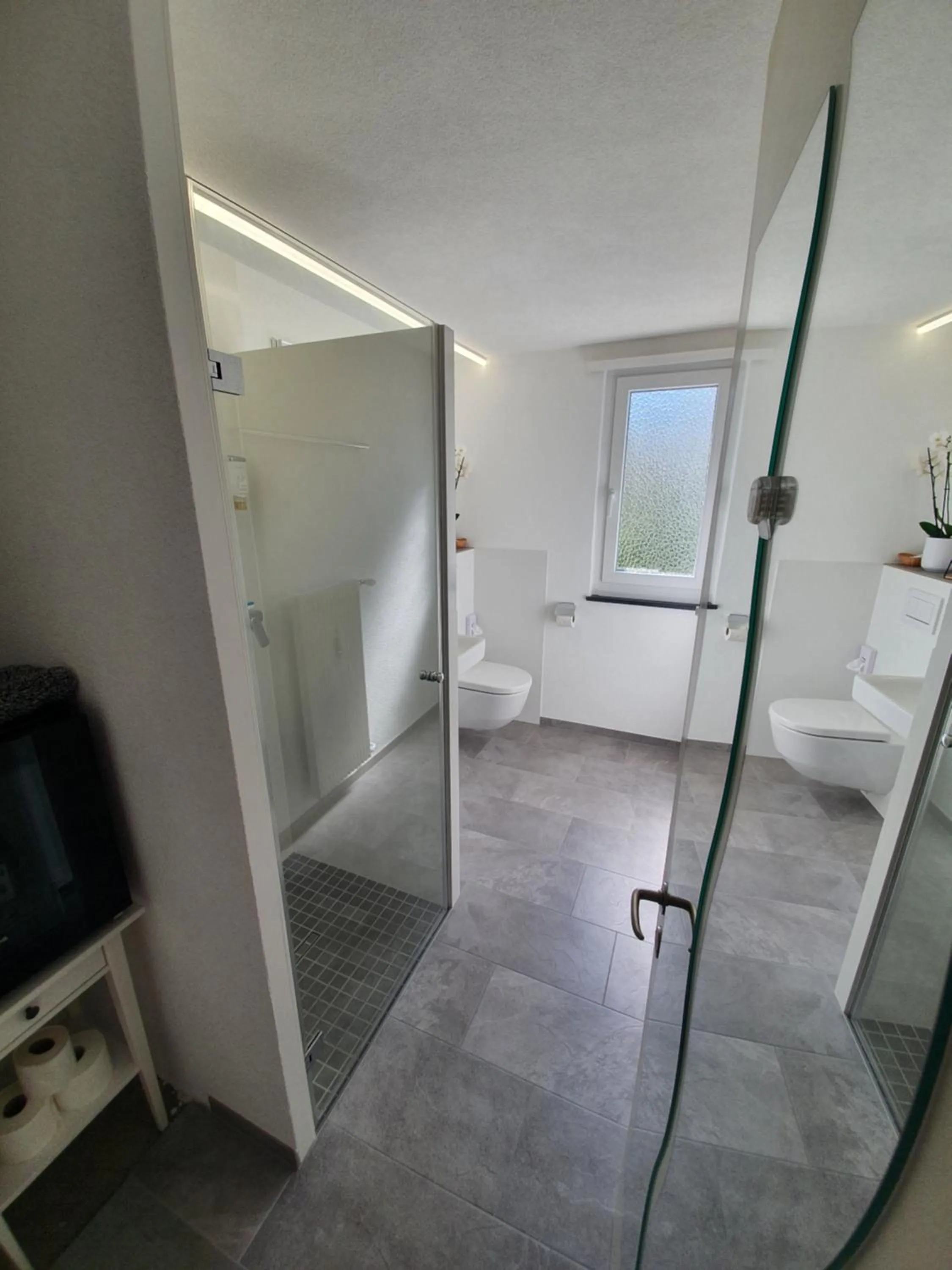 Shower in BnB Haus Weibel