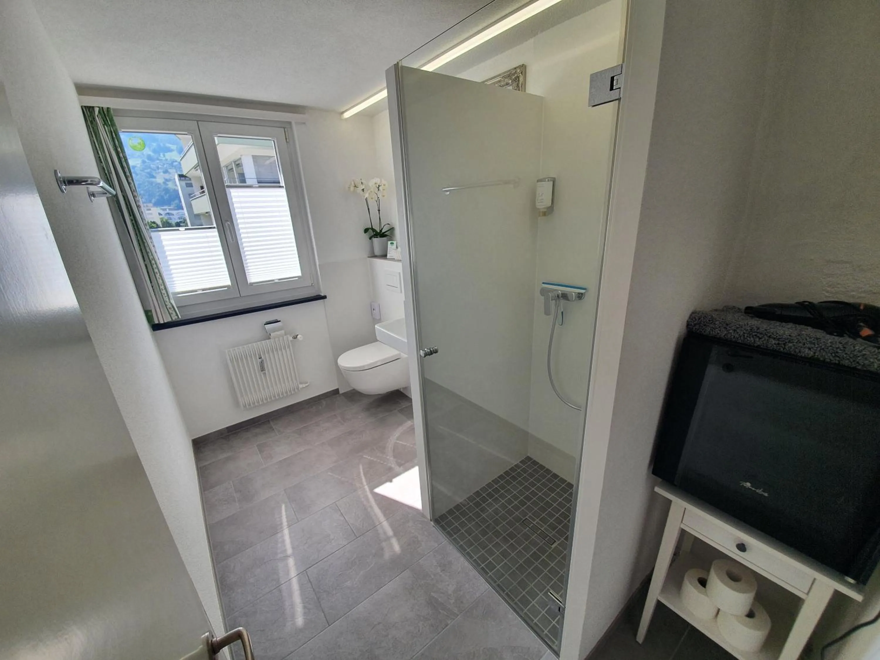 Shower in BnB Haus Weibel