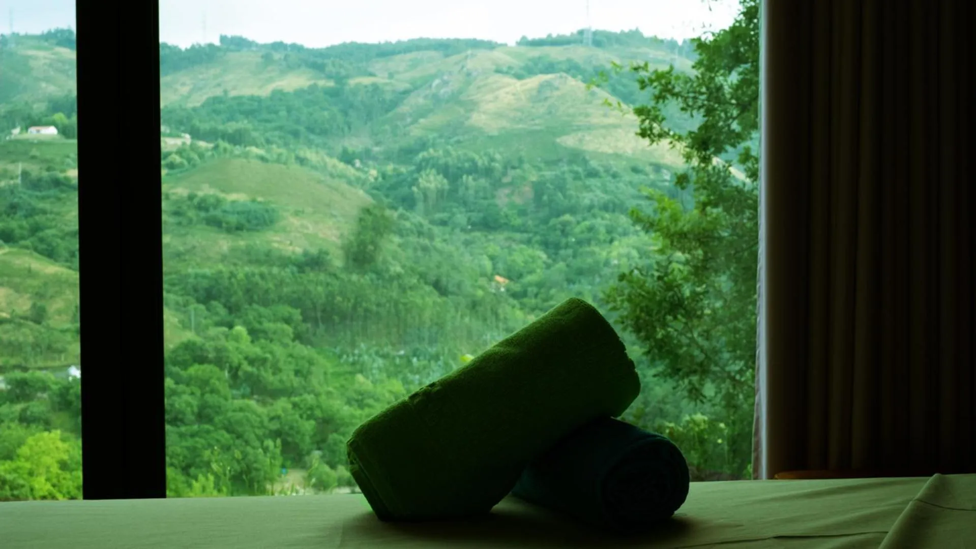 Mountain view in Agrinho Suites & Spa Gerês