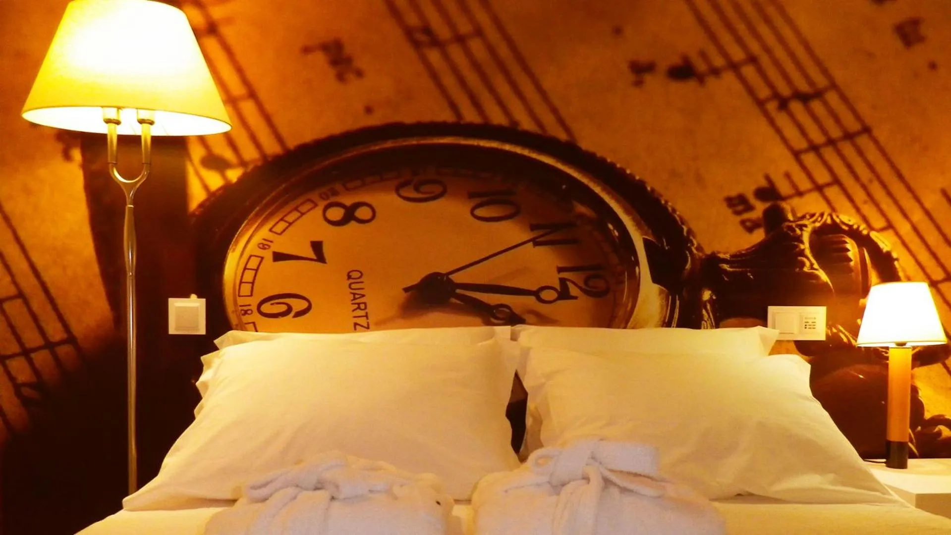 Bedroom, Bed in Agrinho Suites & Spa Gerês