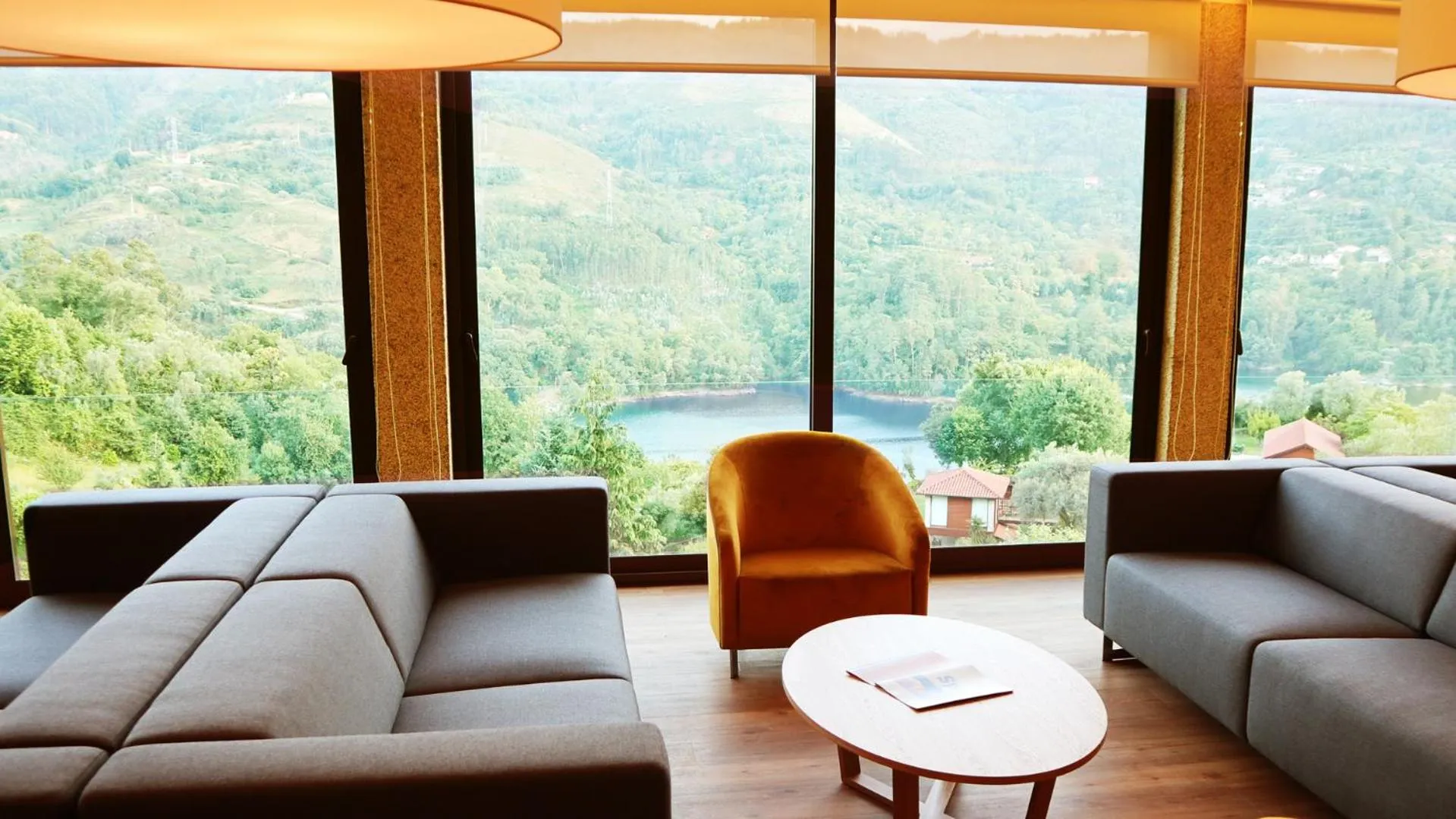 Living room in Agrinho Suites & Spa Gerês