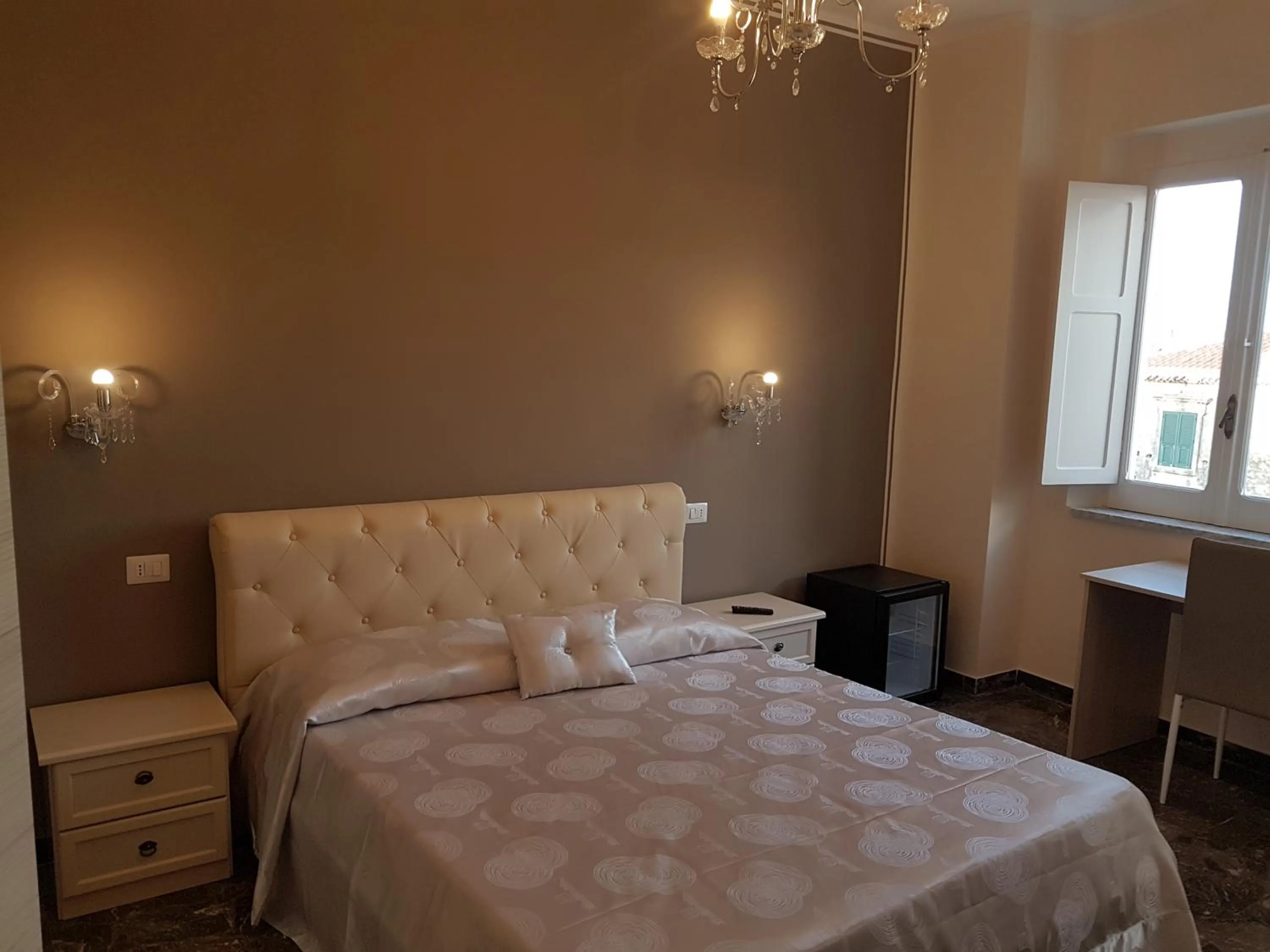 Photo of the whole room, Bed in B&B The Tower