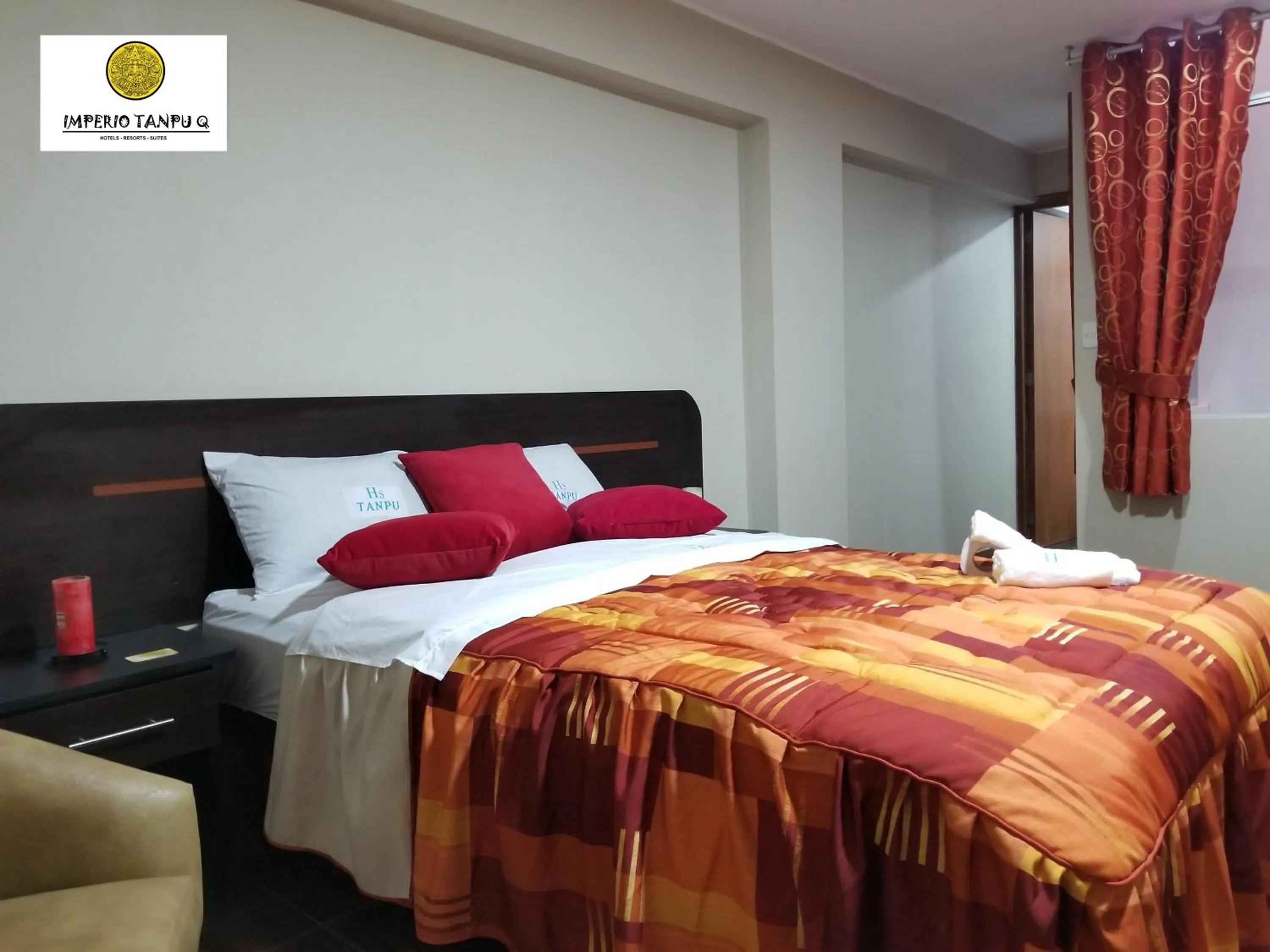 Photo of the whole room, Bed in Imperio Tanpu Q