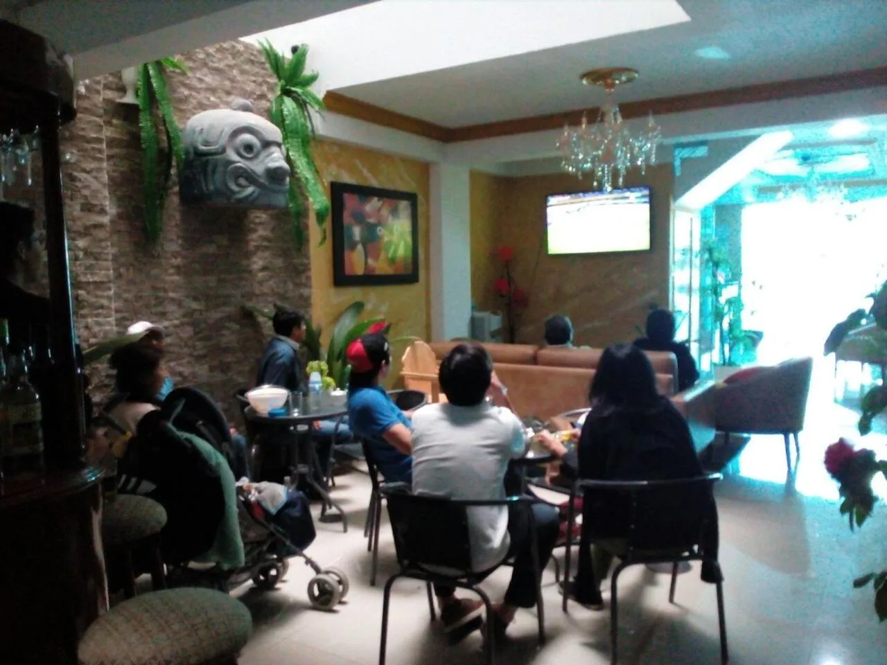 TV and multimedia in Imperio Tanpu Q