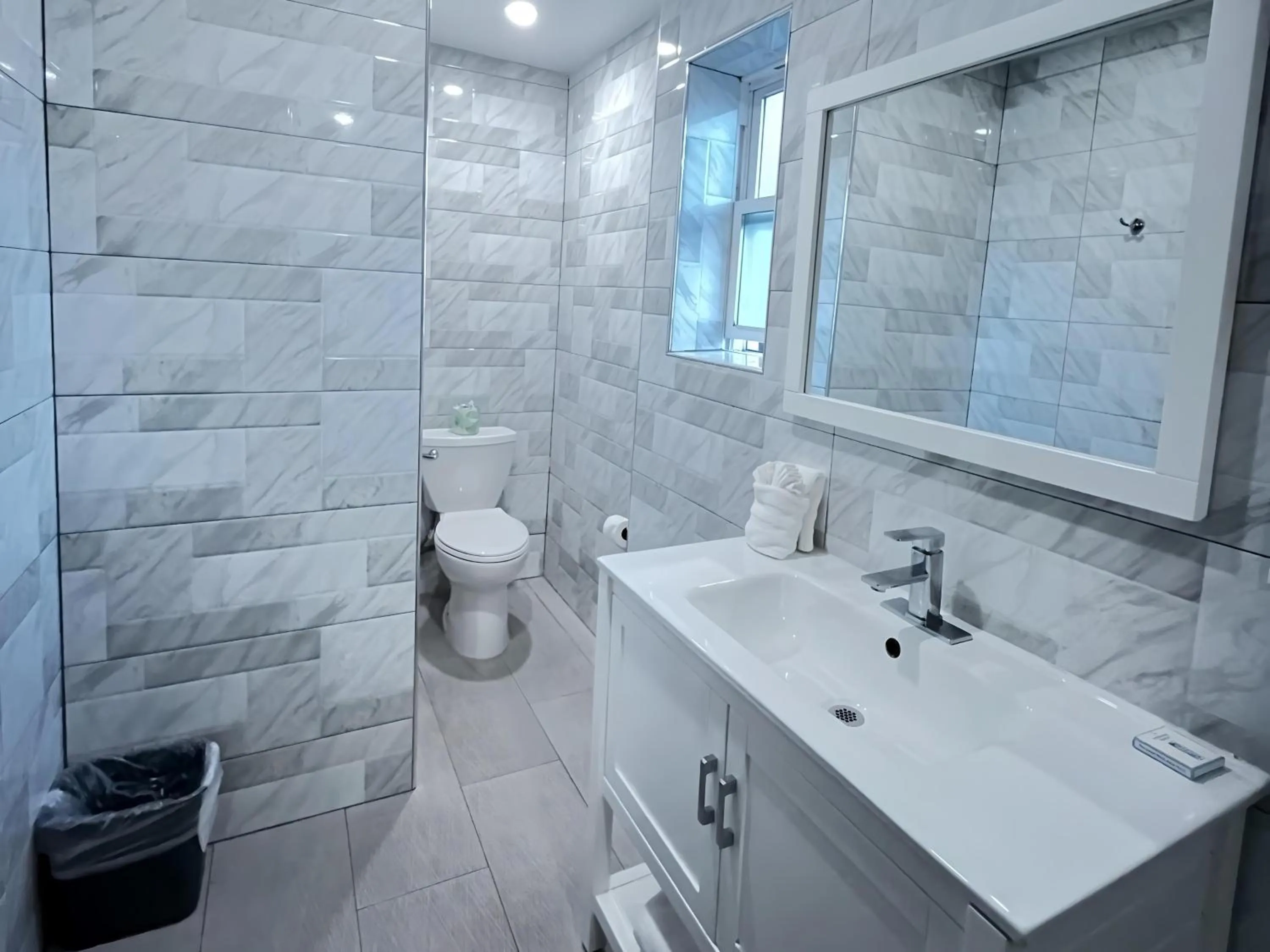 Toilet in Inn By the Bay Monterey