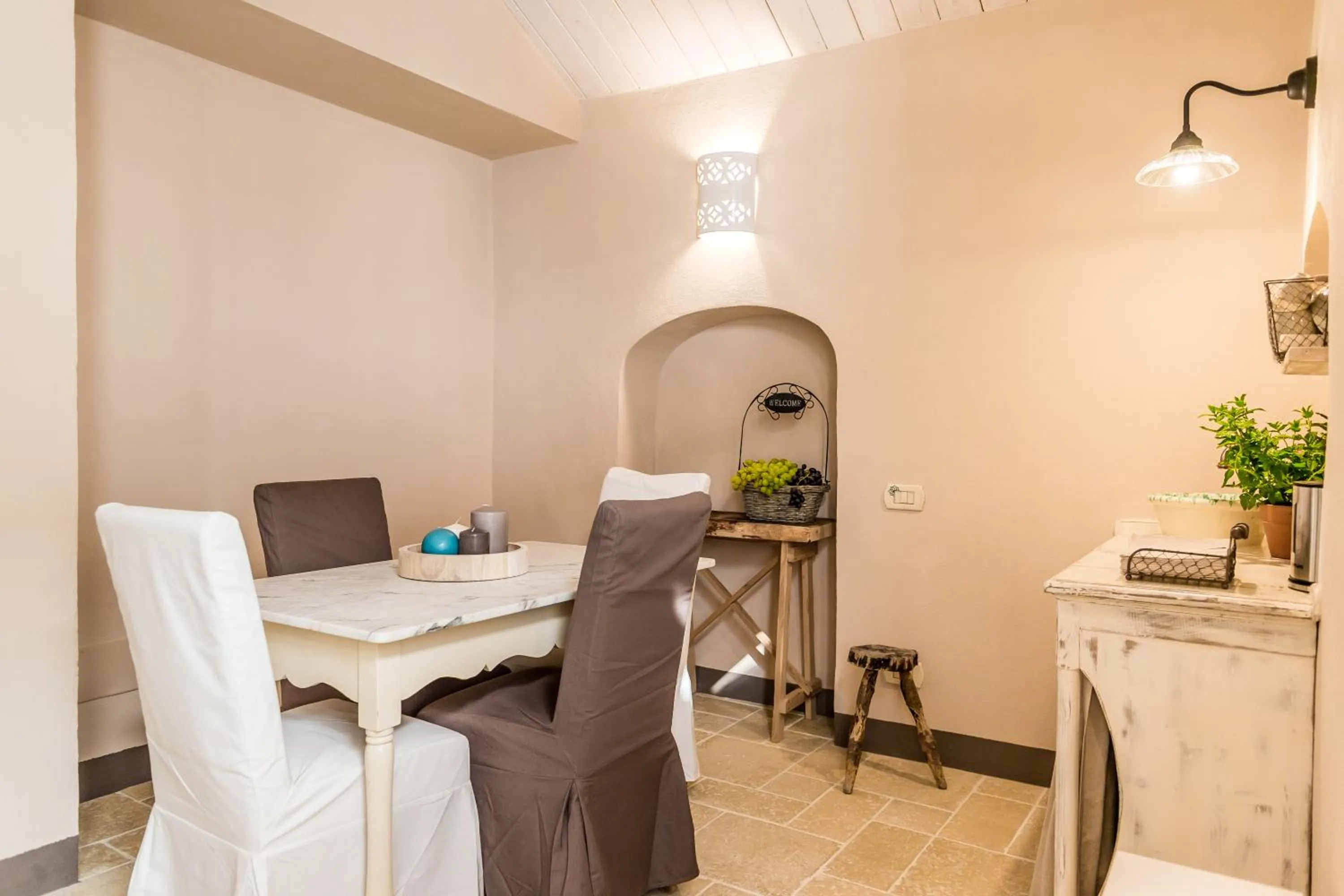 Seating area in Borgo San Gaetano