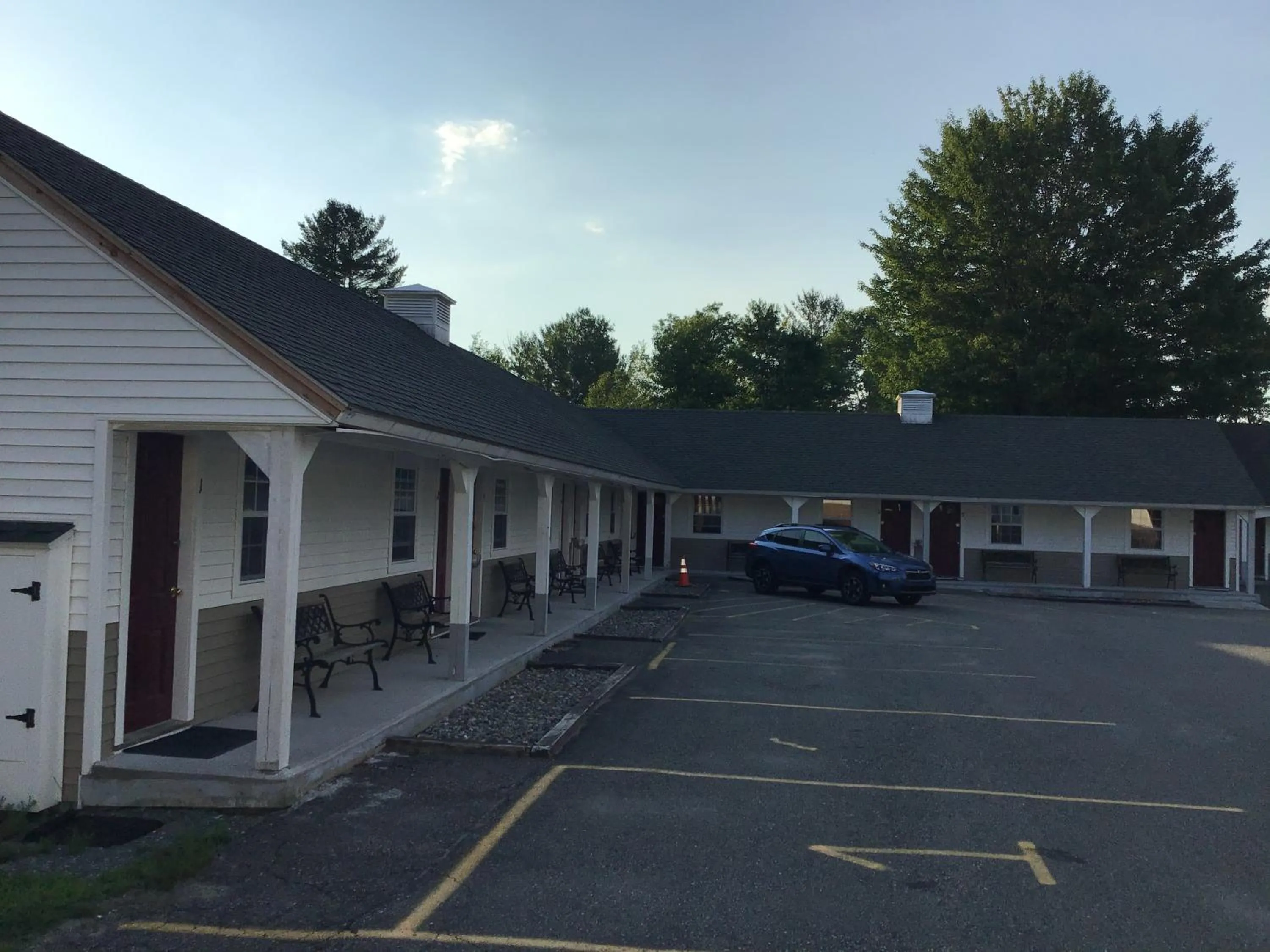 Property building in Stonybrook Motel & Lodge
