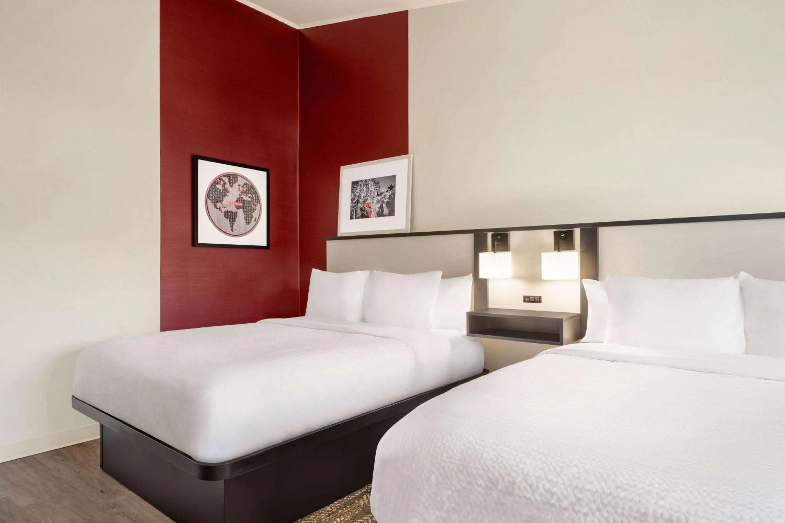 Photo of the whole room, Bed in Ramada by Wyndham Allentown Bethlehem