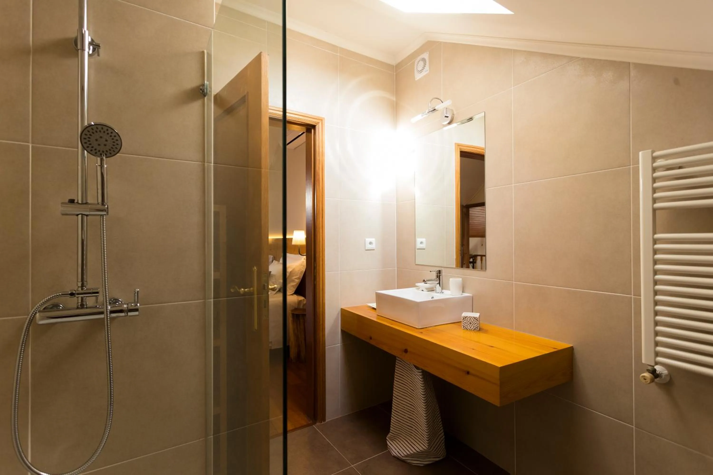 Bathroom in Ericeira Soul Guesthouse