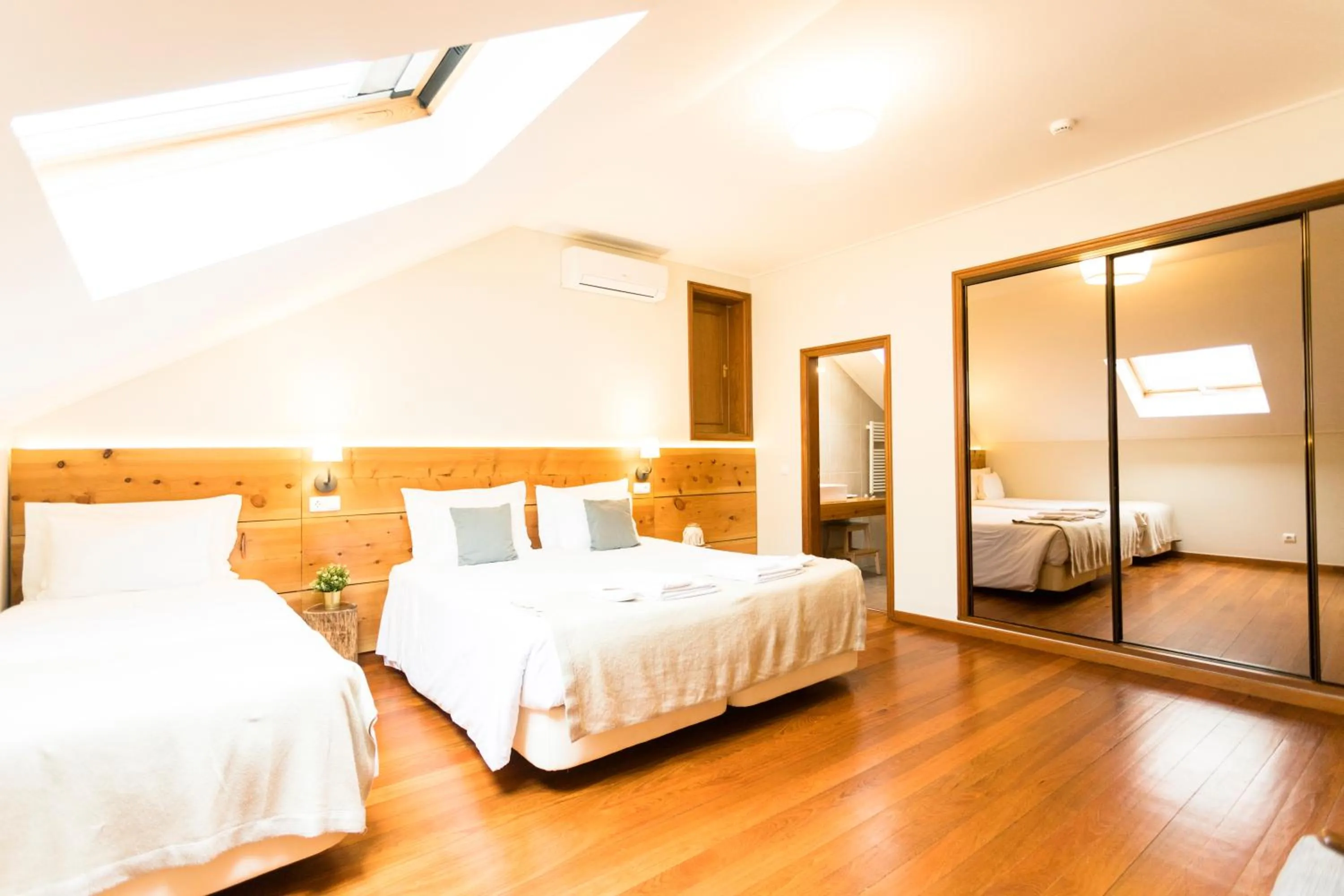 Bed in Ericeira Soul Guesthouse