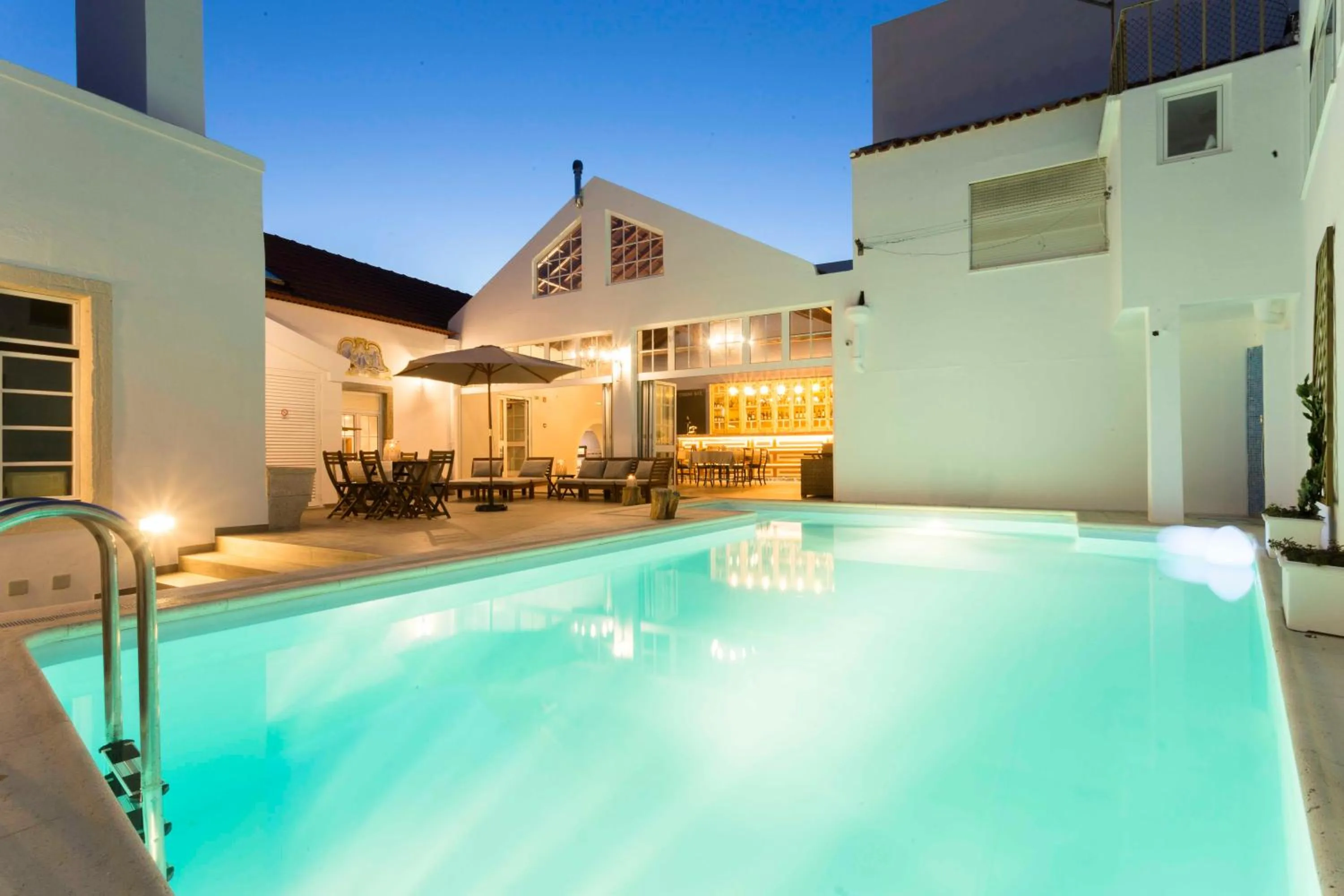 Swimming pool in Ericeira Soul Guesthouse