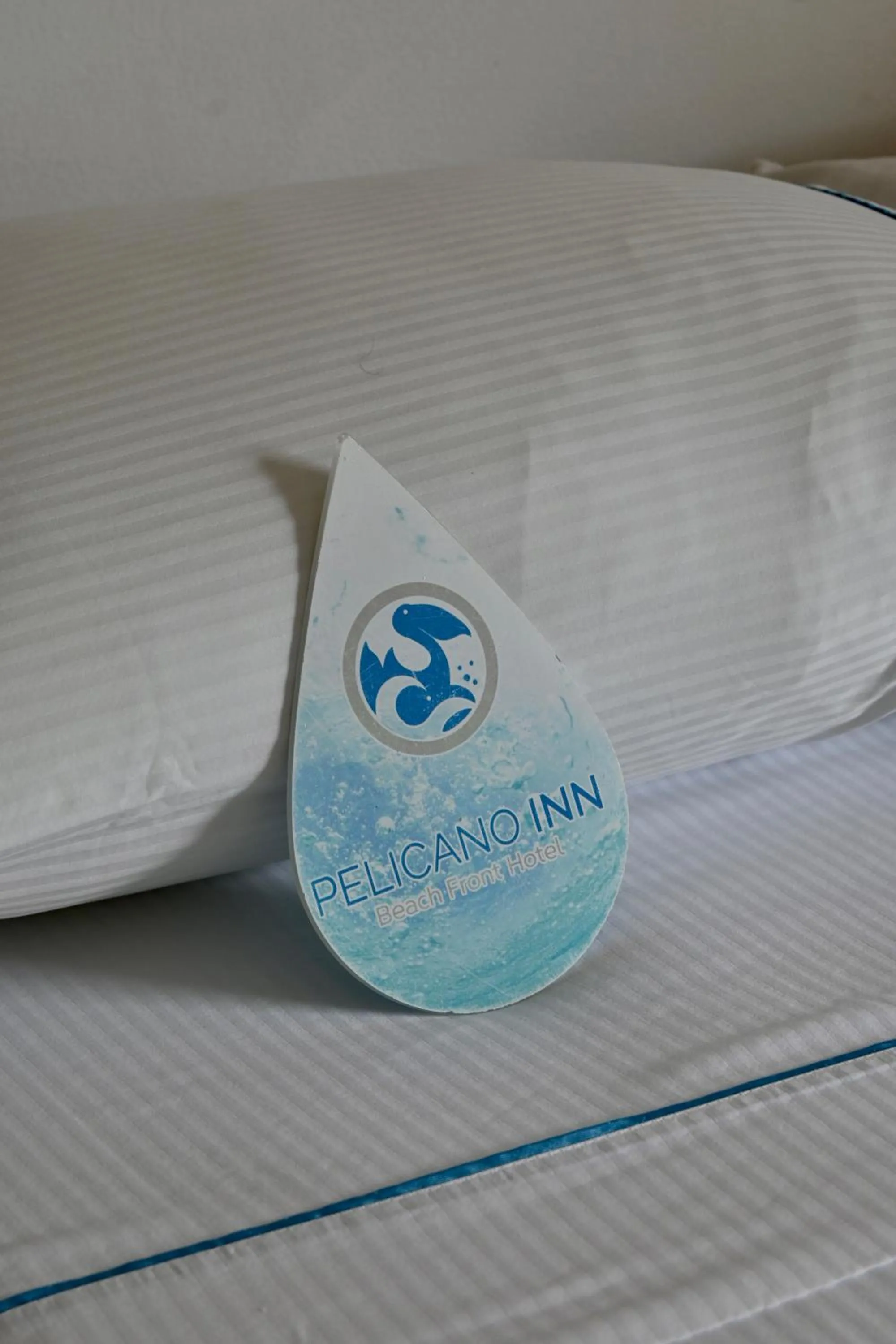 Logo/Certificate/Sign in Pelicano Inn Playa del Carmen - Beachfront Hotel