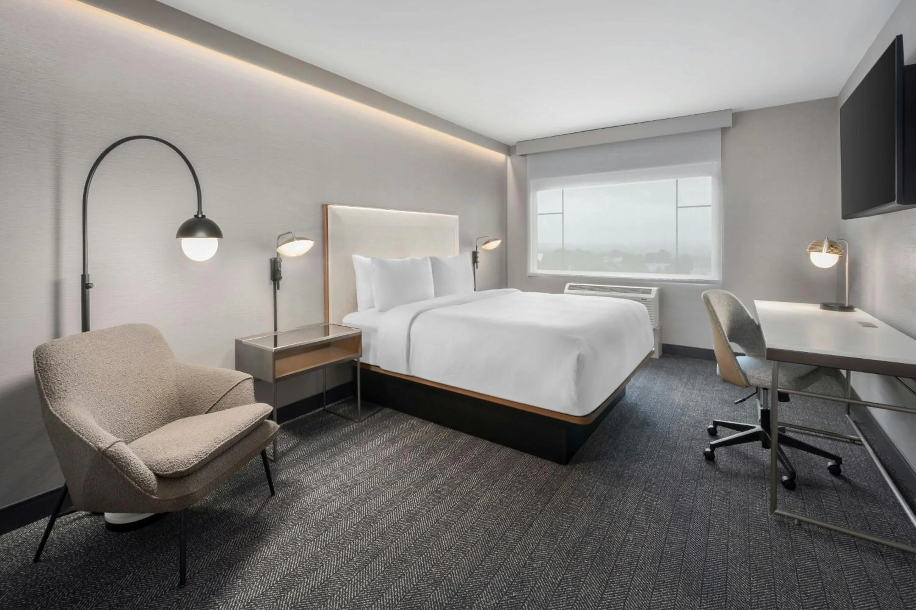 Bedroom, Bed in Courtyard by Marriott Athens Downtown