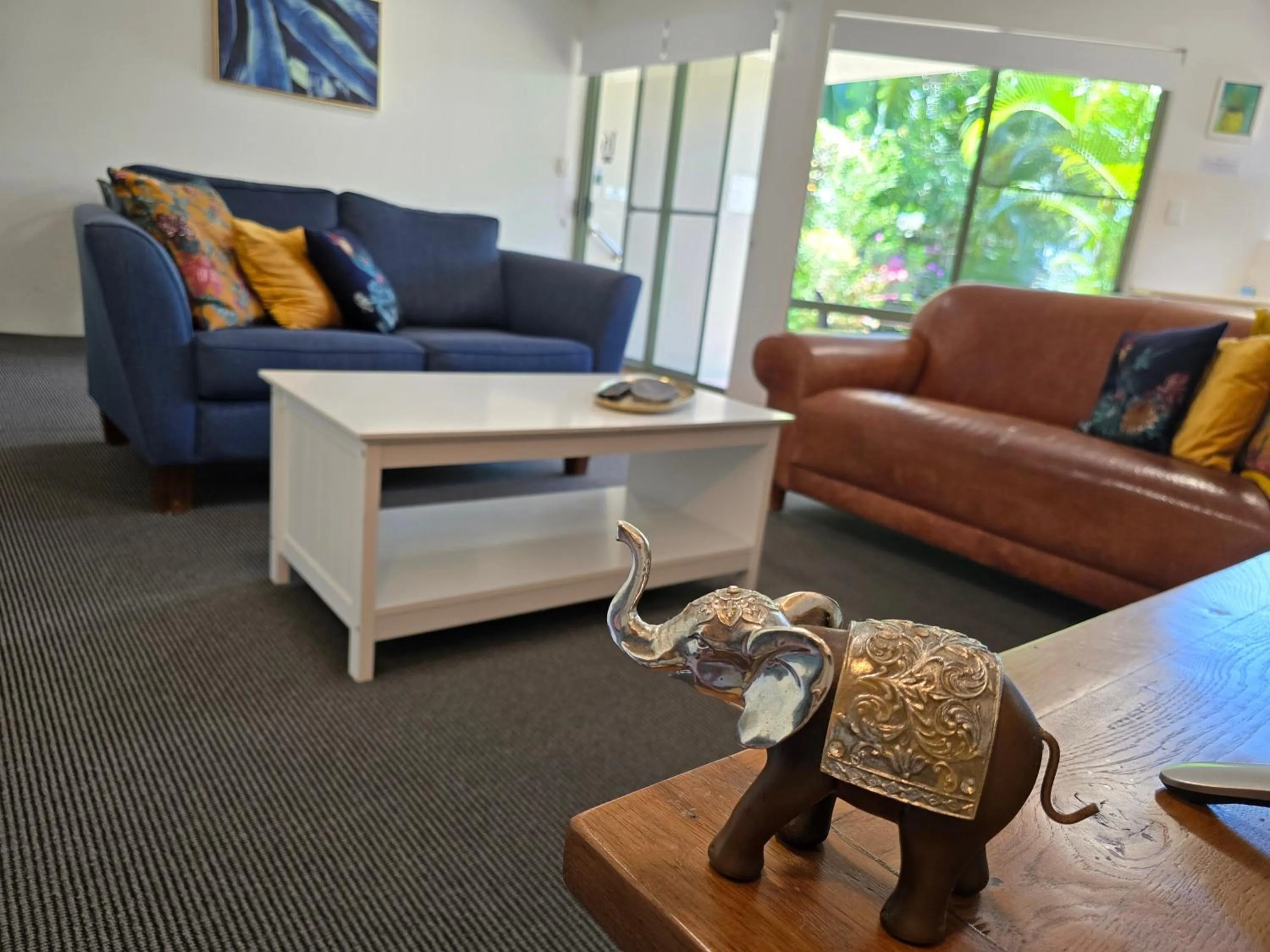 Living room in Noosa River Retreat Holiday Apartments