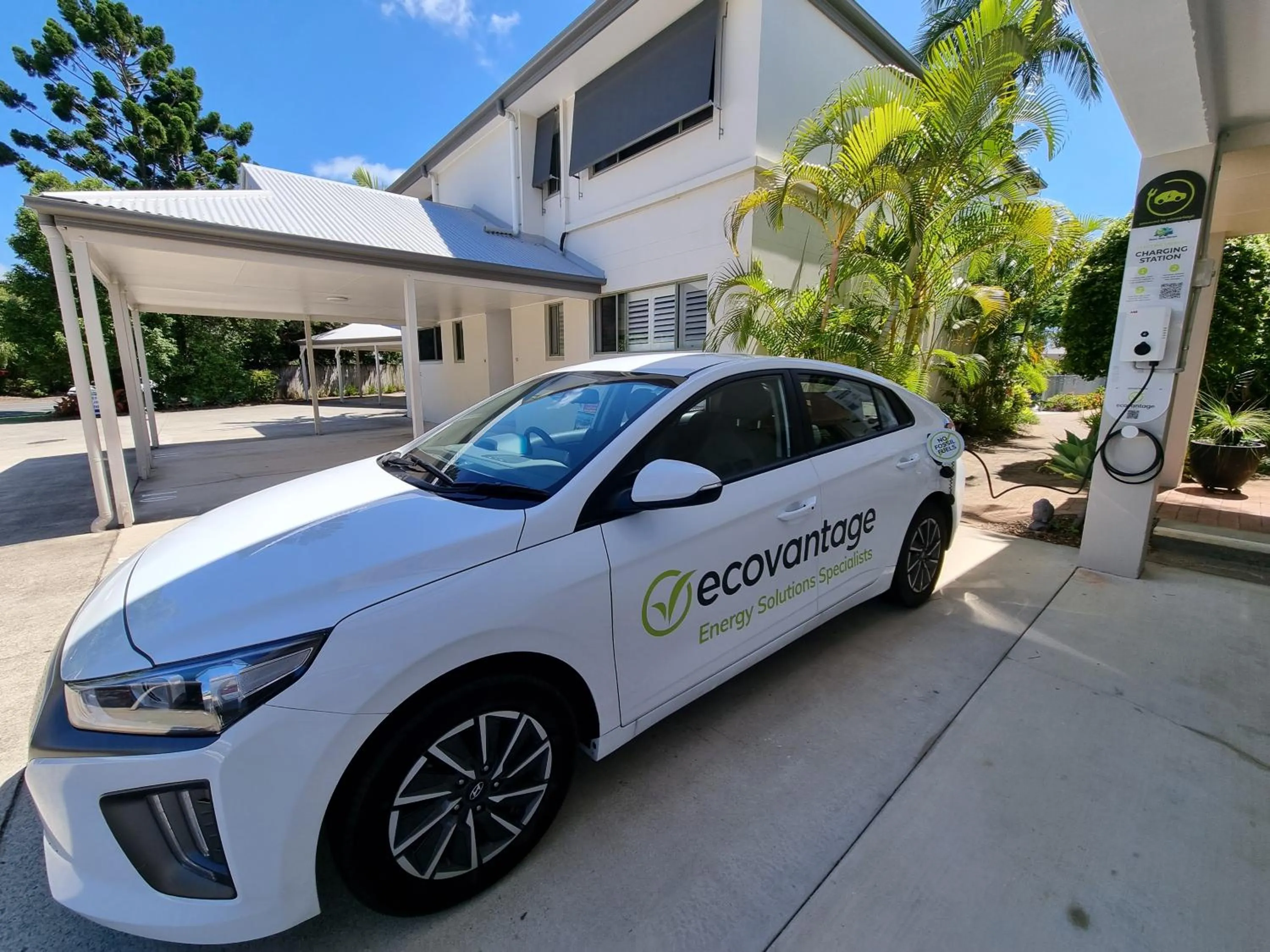 Property building in Noosa River Retreat Holiday Apartments