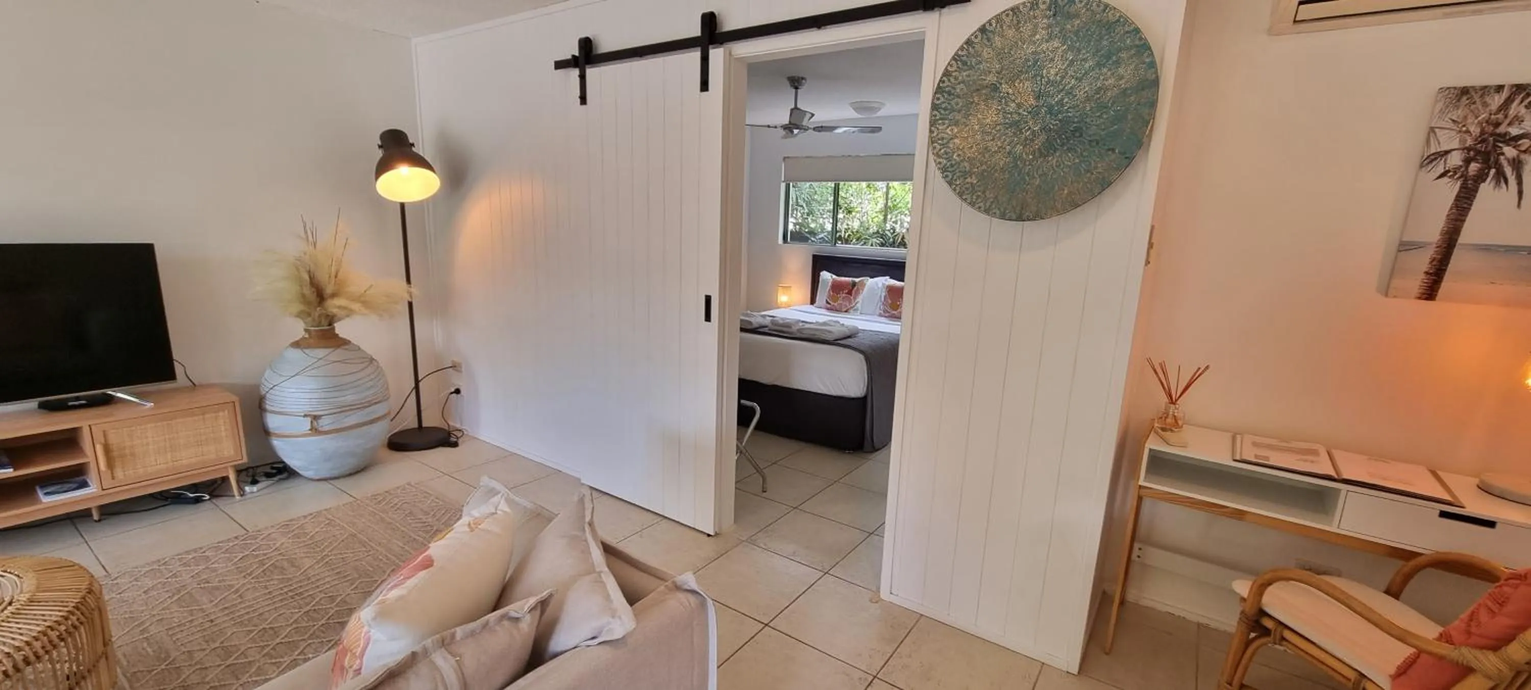 Living room, Bed in Noosa River Retreat Holiday Apartments