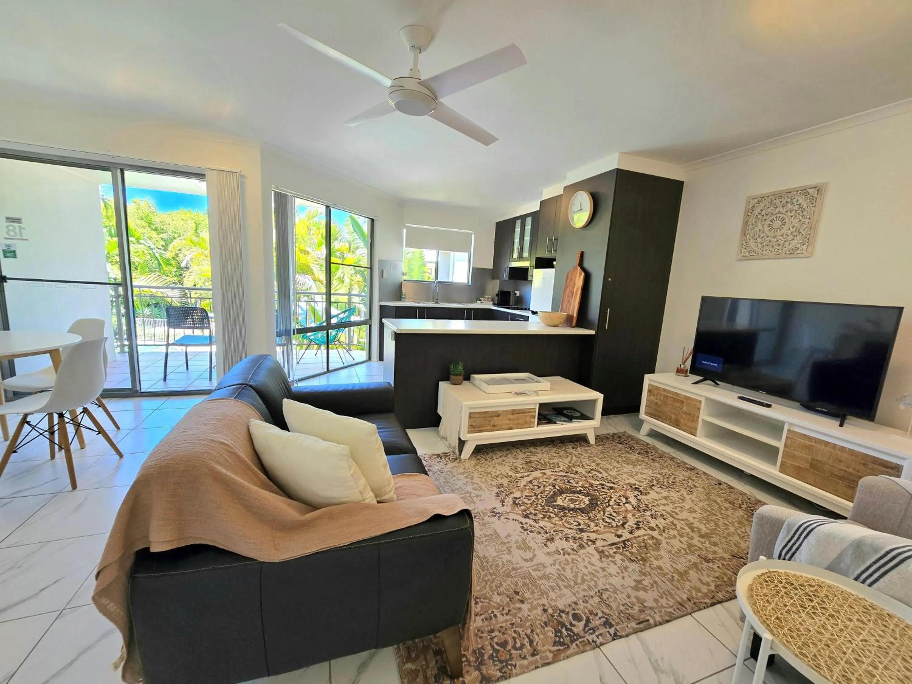 Photo of the whole room in Noosa River Retreat Holiday Apartments