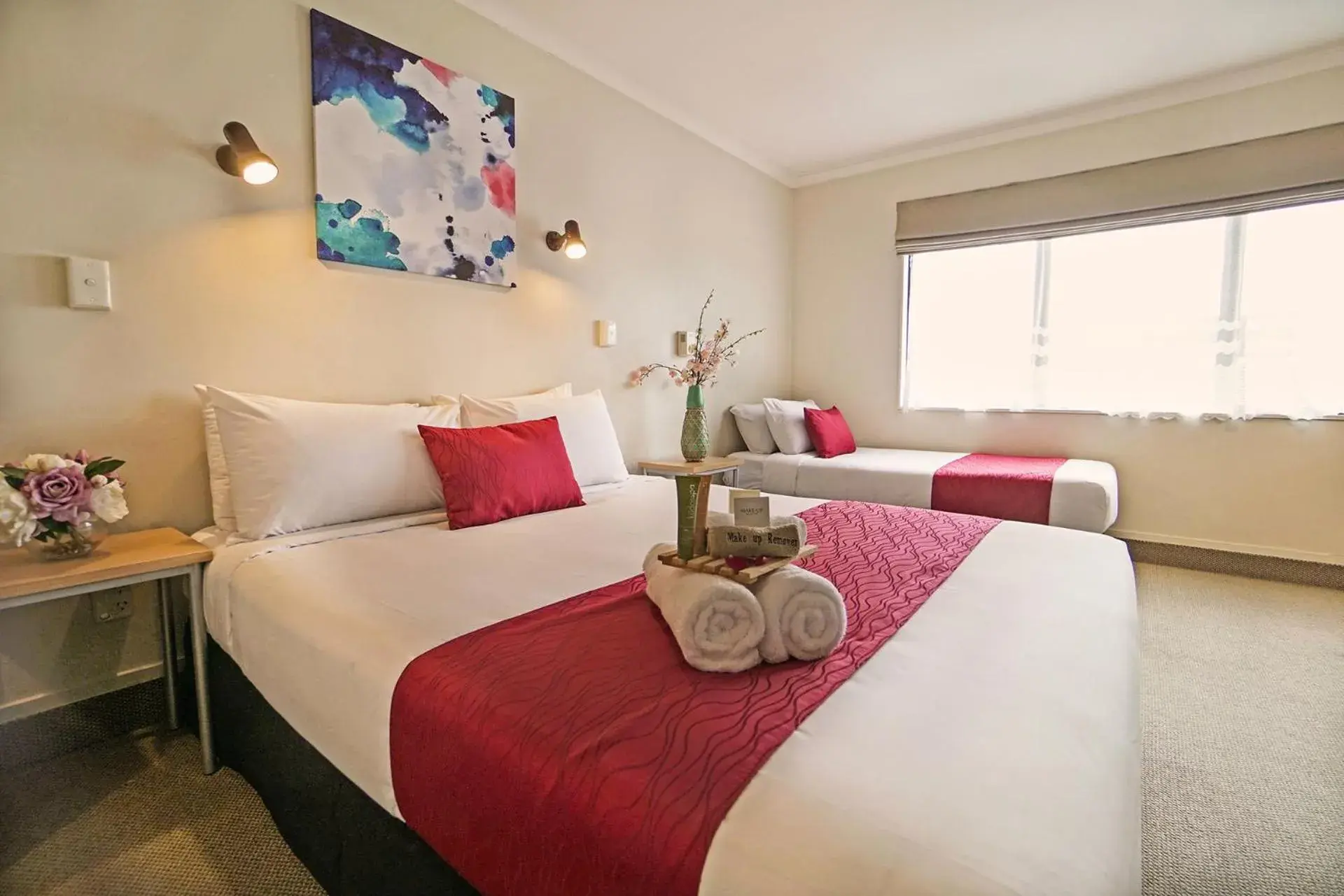 Standard Studio (3 Adults) in Ashwood Manor Motor Lodge Standard Studio (3 Adults) in Ashwood Manor Motor Lodge