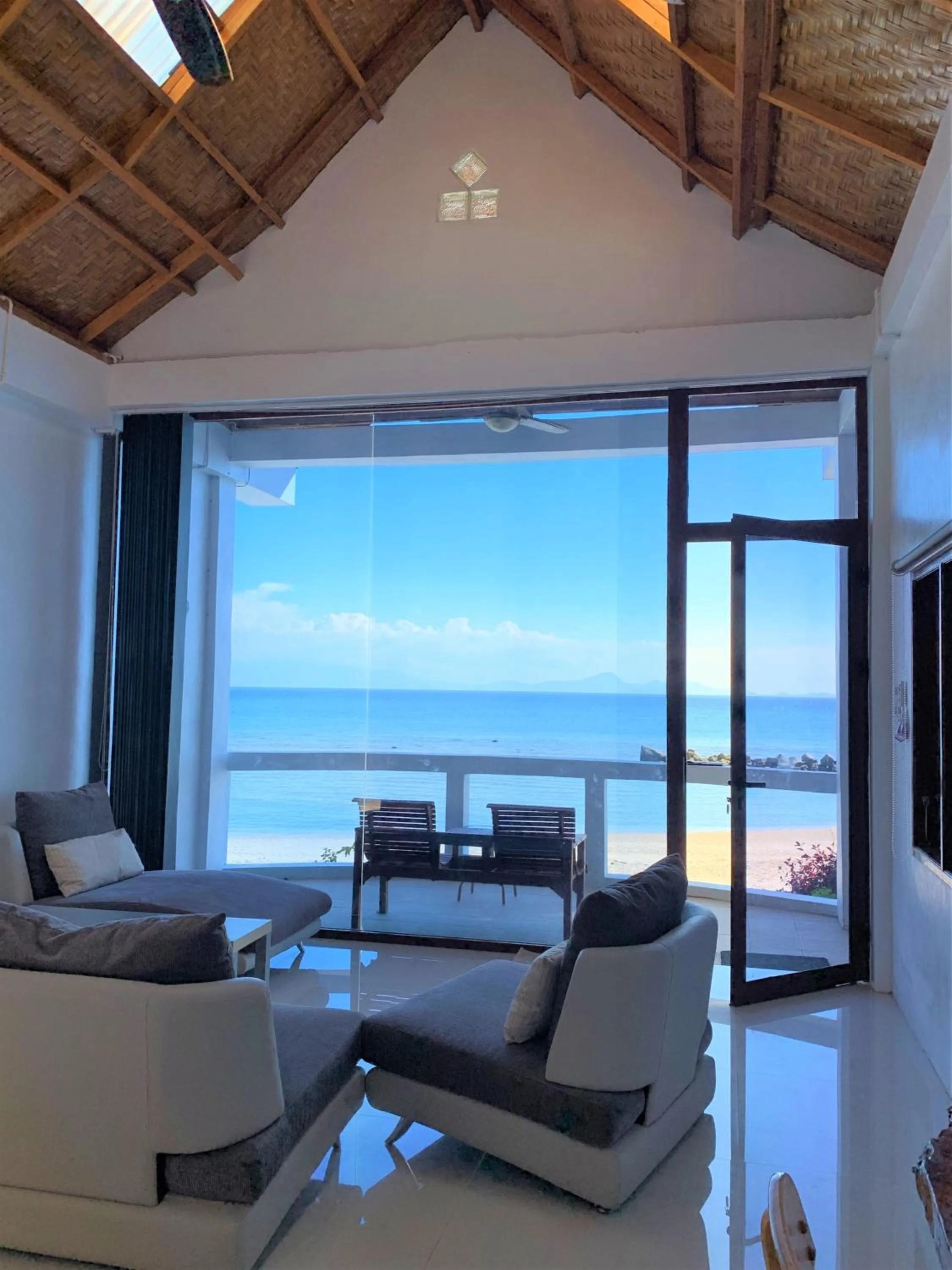 Living room in Pulau Weh Paradise